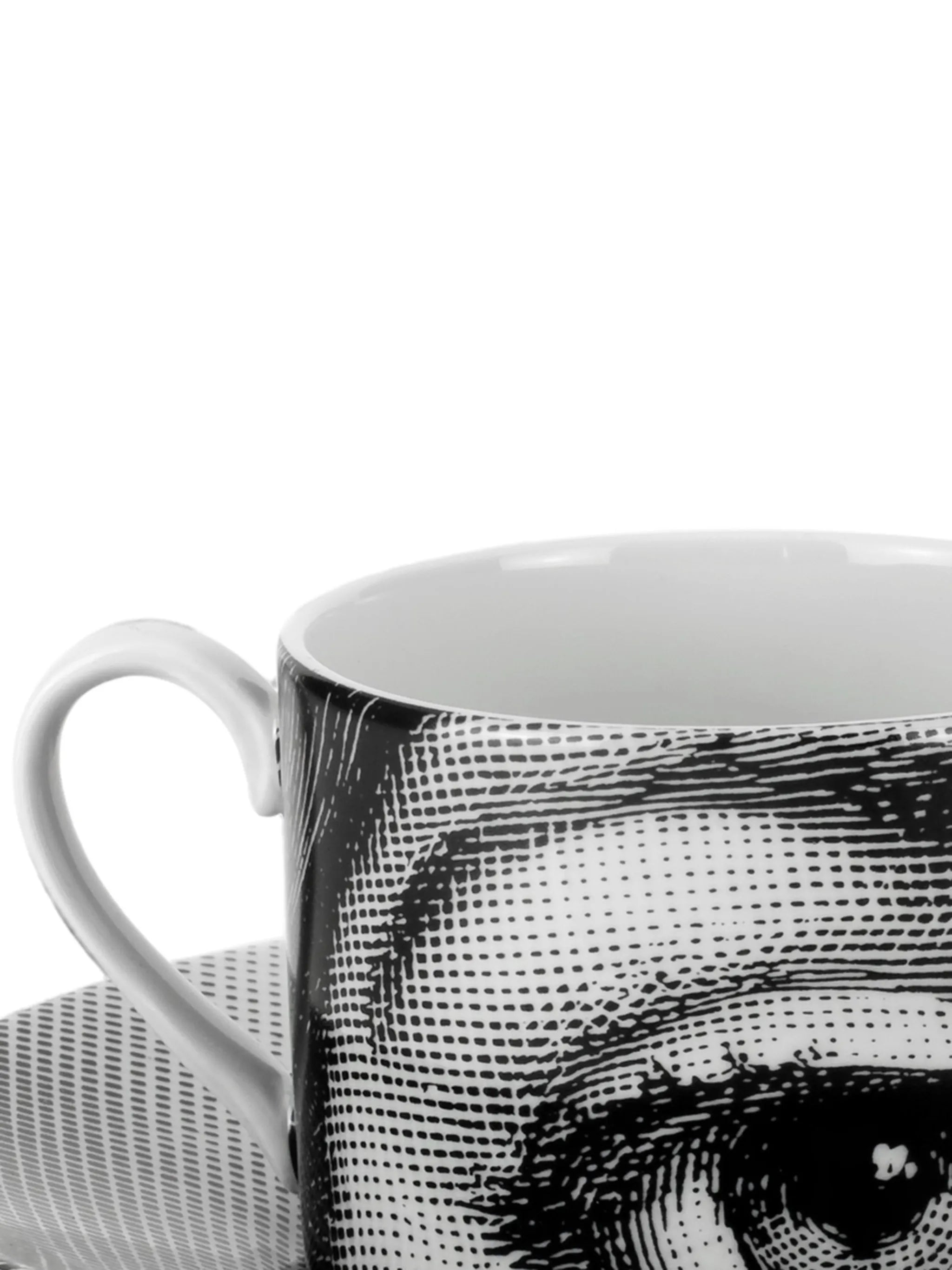 Tema E Variazioni N1 teacup and saucer
