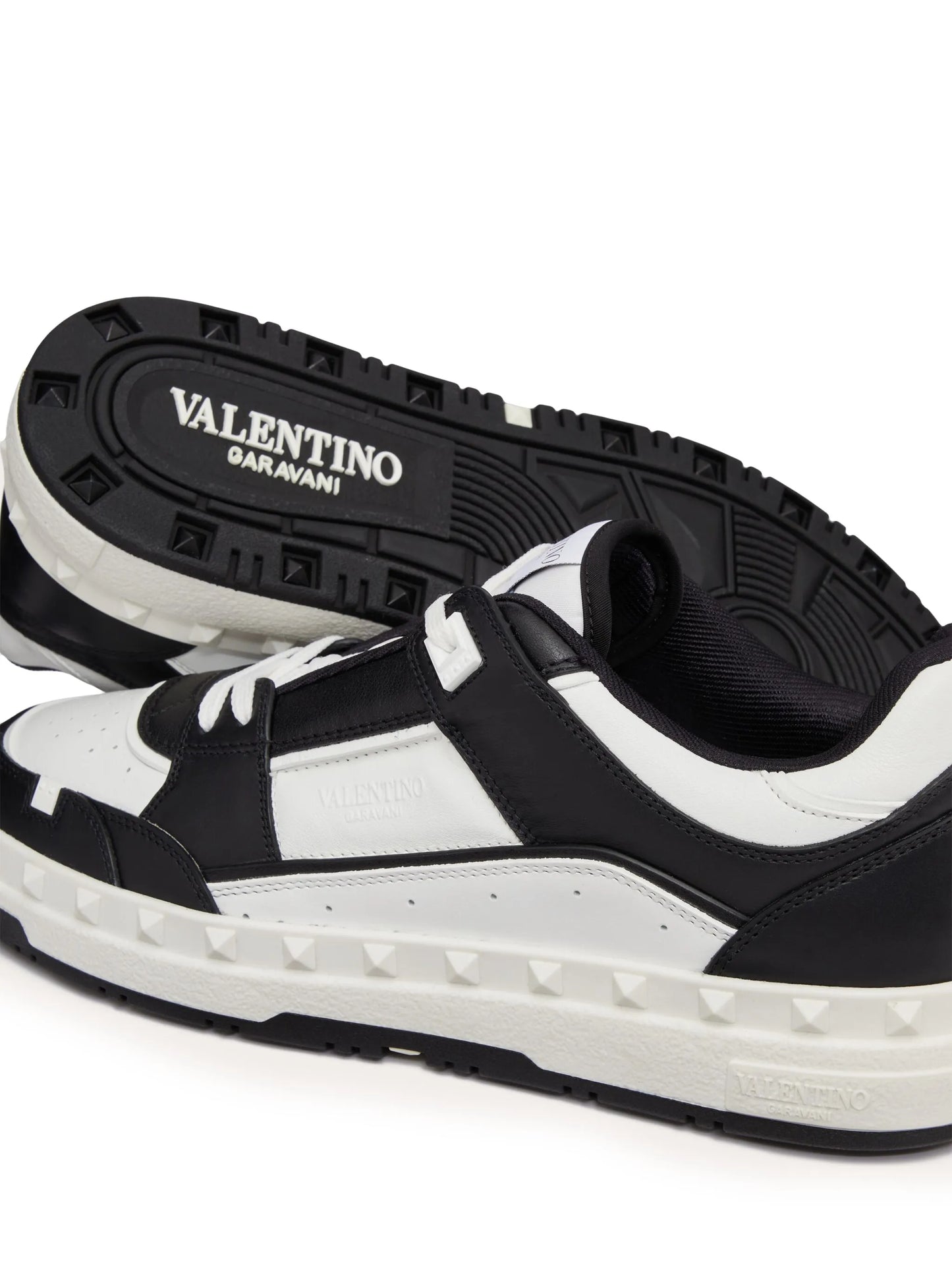 Freedots low-top leather sneakers