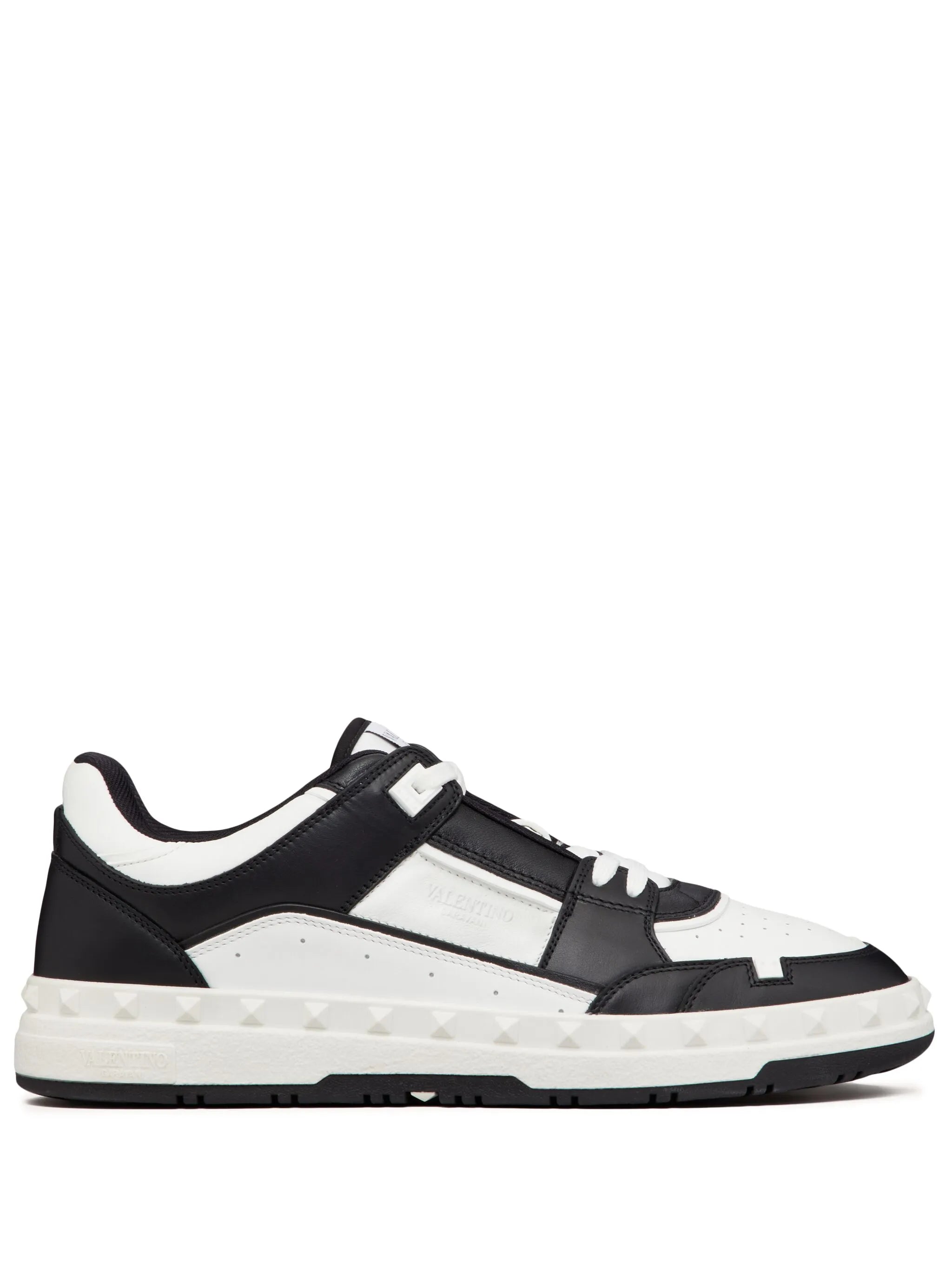 Freedots sneakers