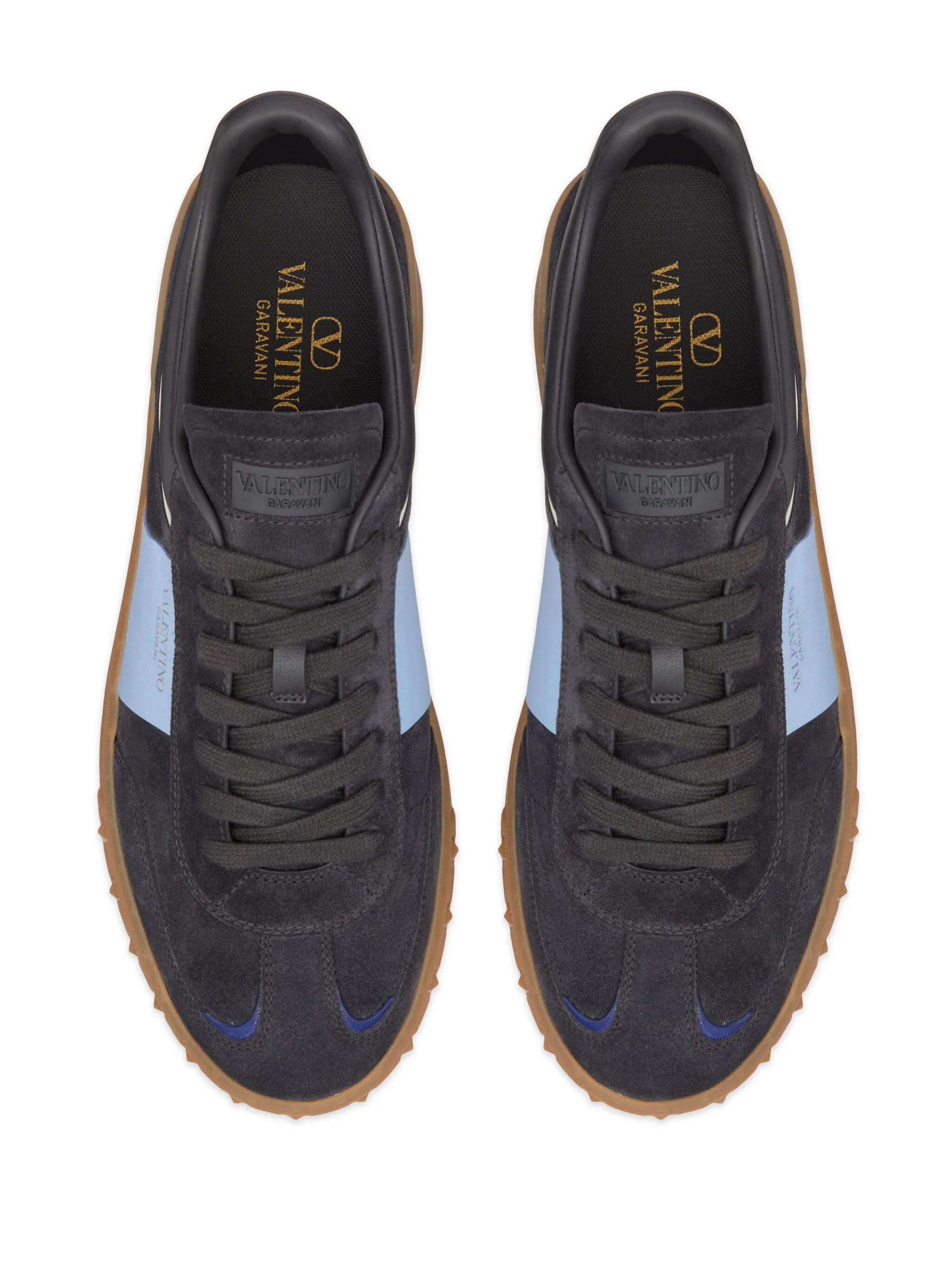 Upvillage sneakers