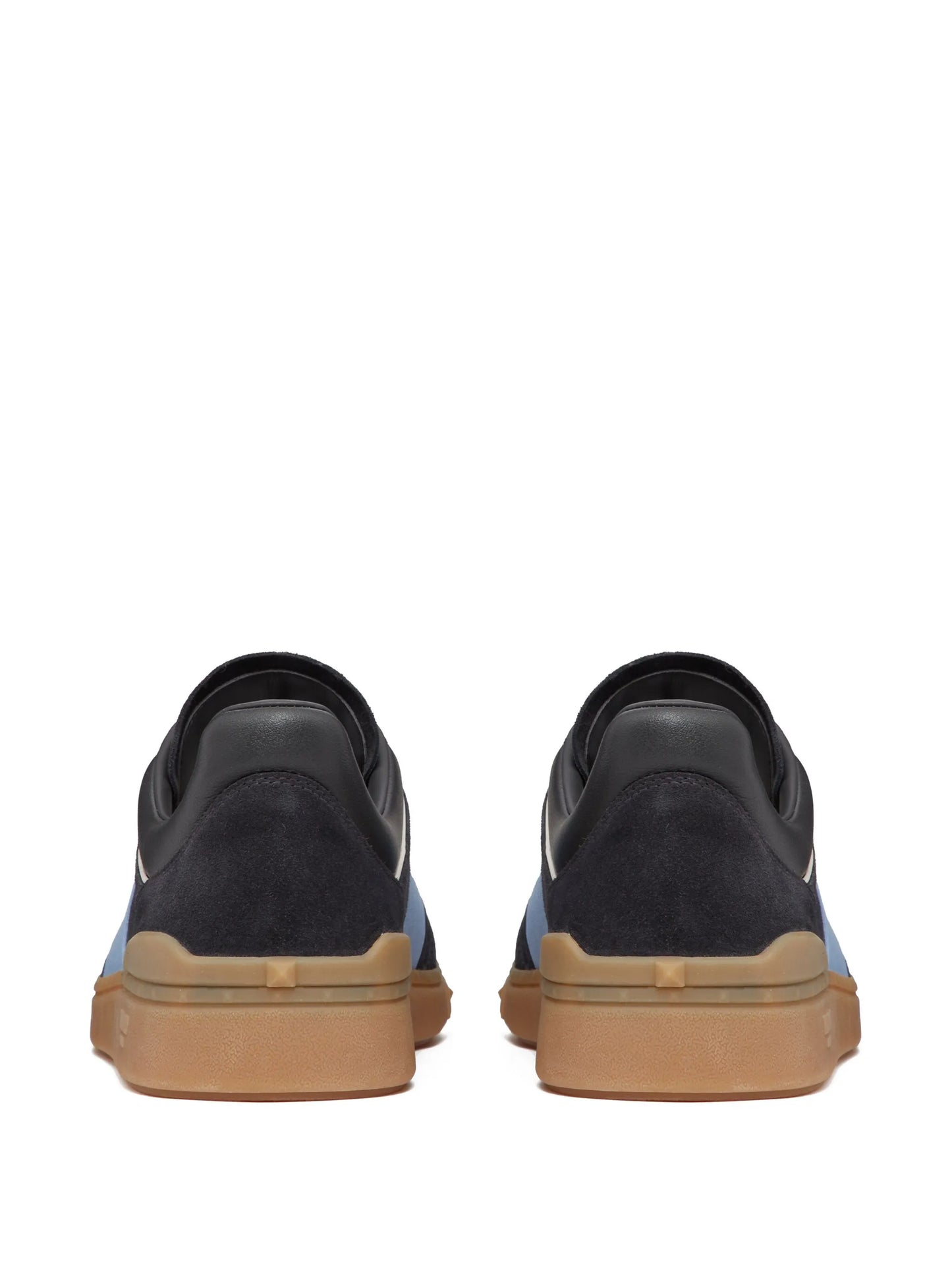 Upvillage sneakers