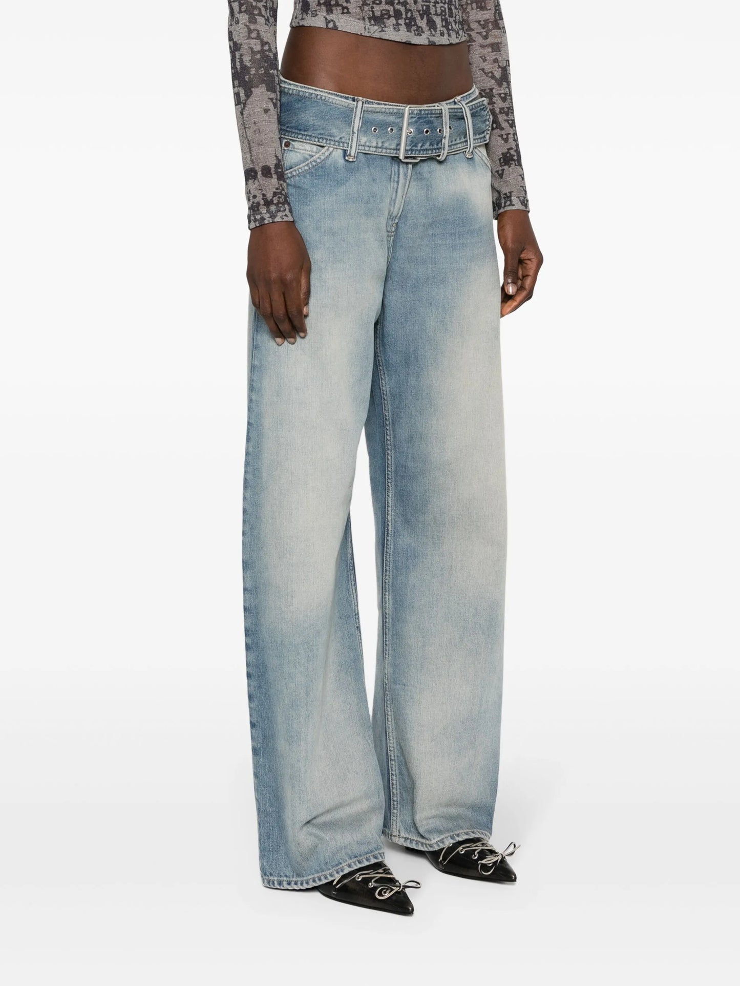 low-rise wide-leg jeans