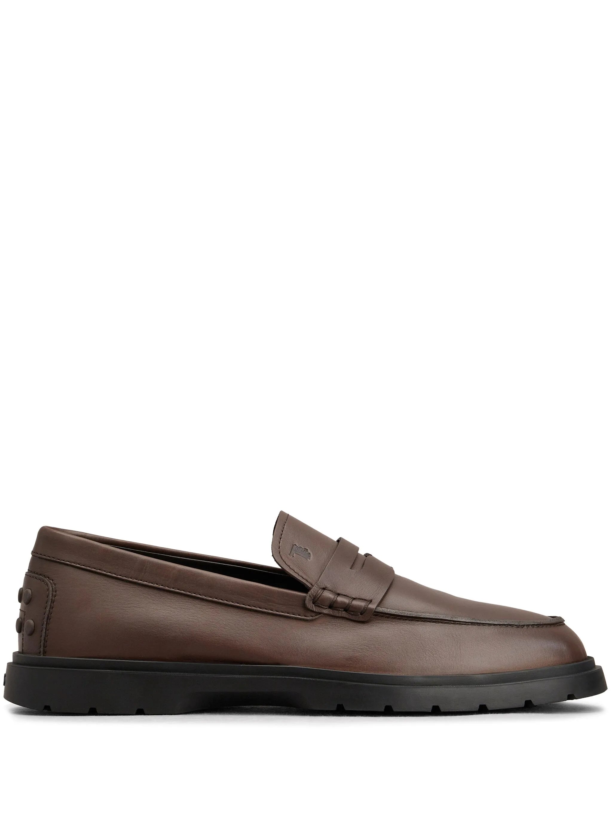 loafers in leather