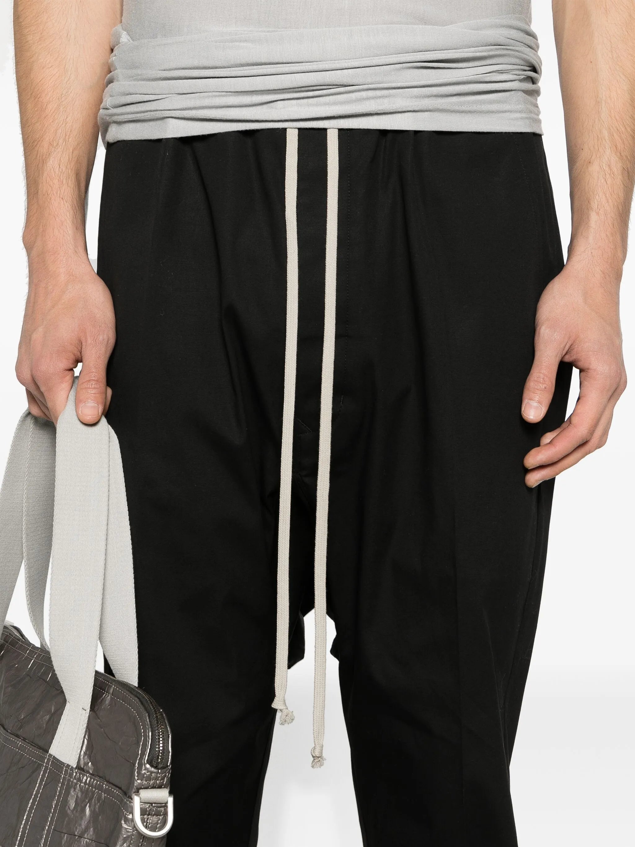 drawstring drop-crotch trousers