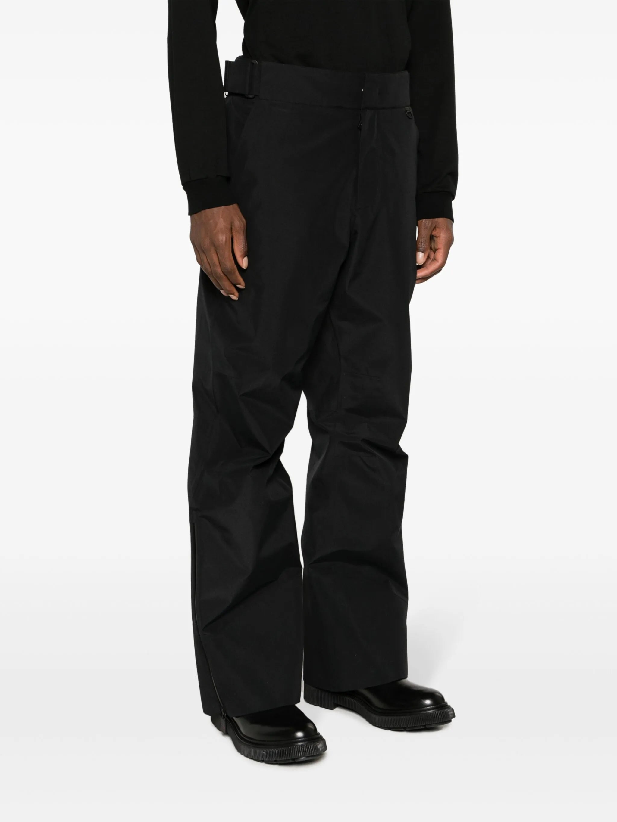 belted ski trousers
