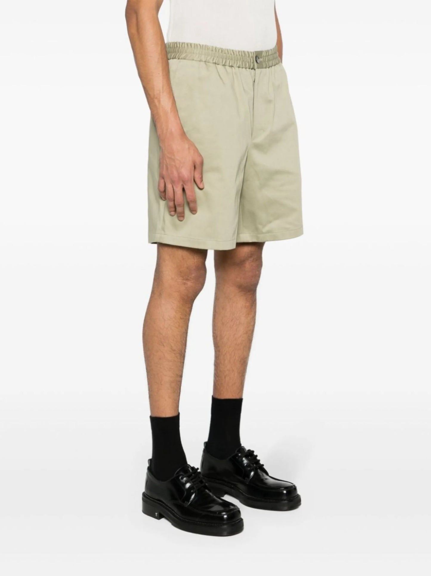 elasticated-waistband chino shorts