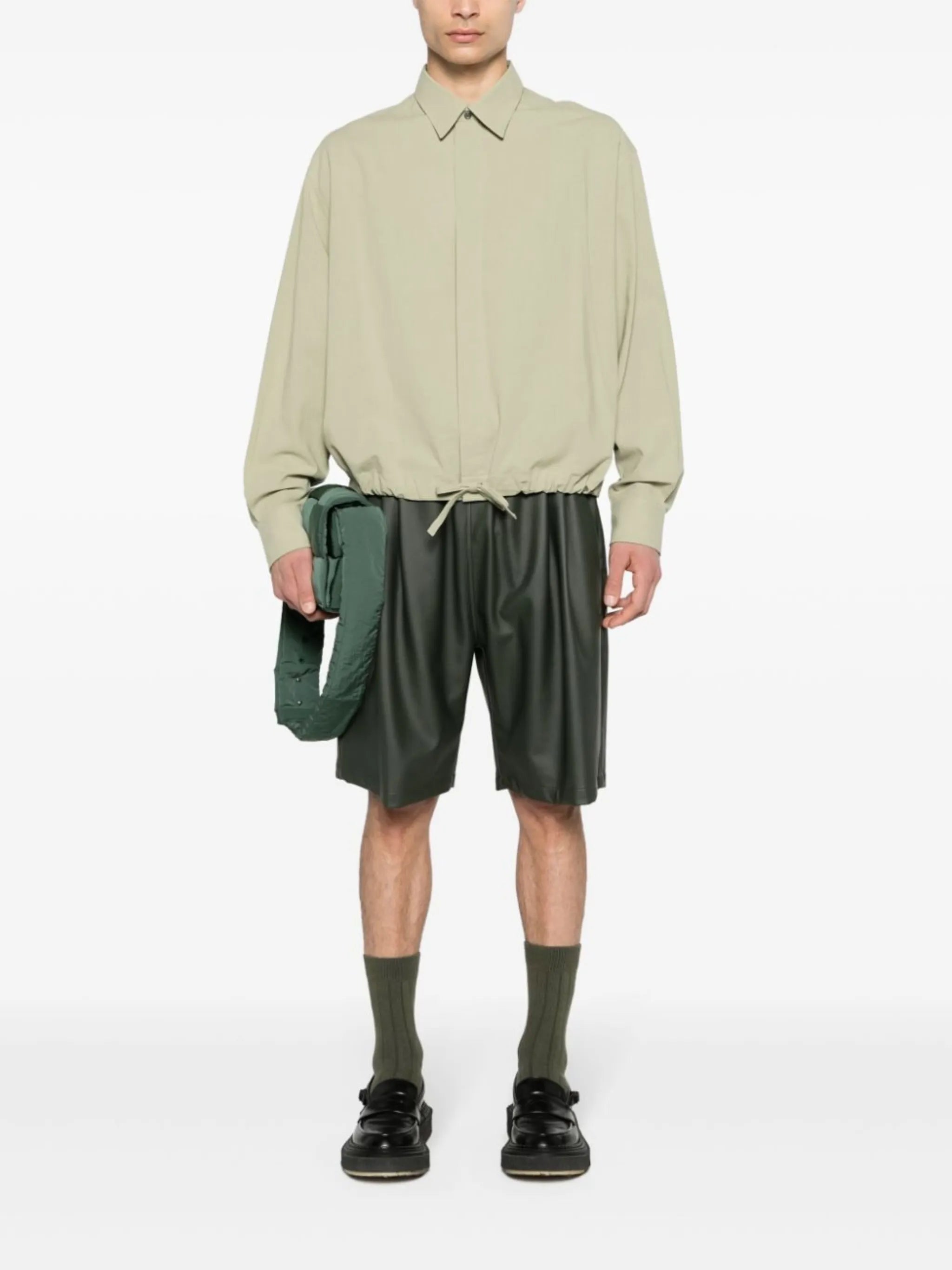 classic-collar cotton shirt