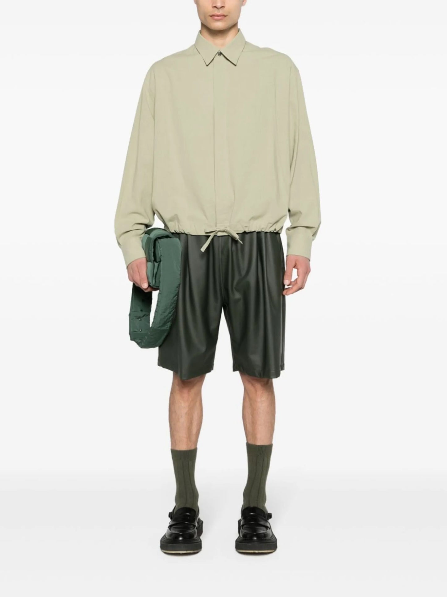 classic-collar cotton shirt