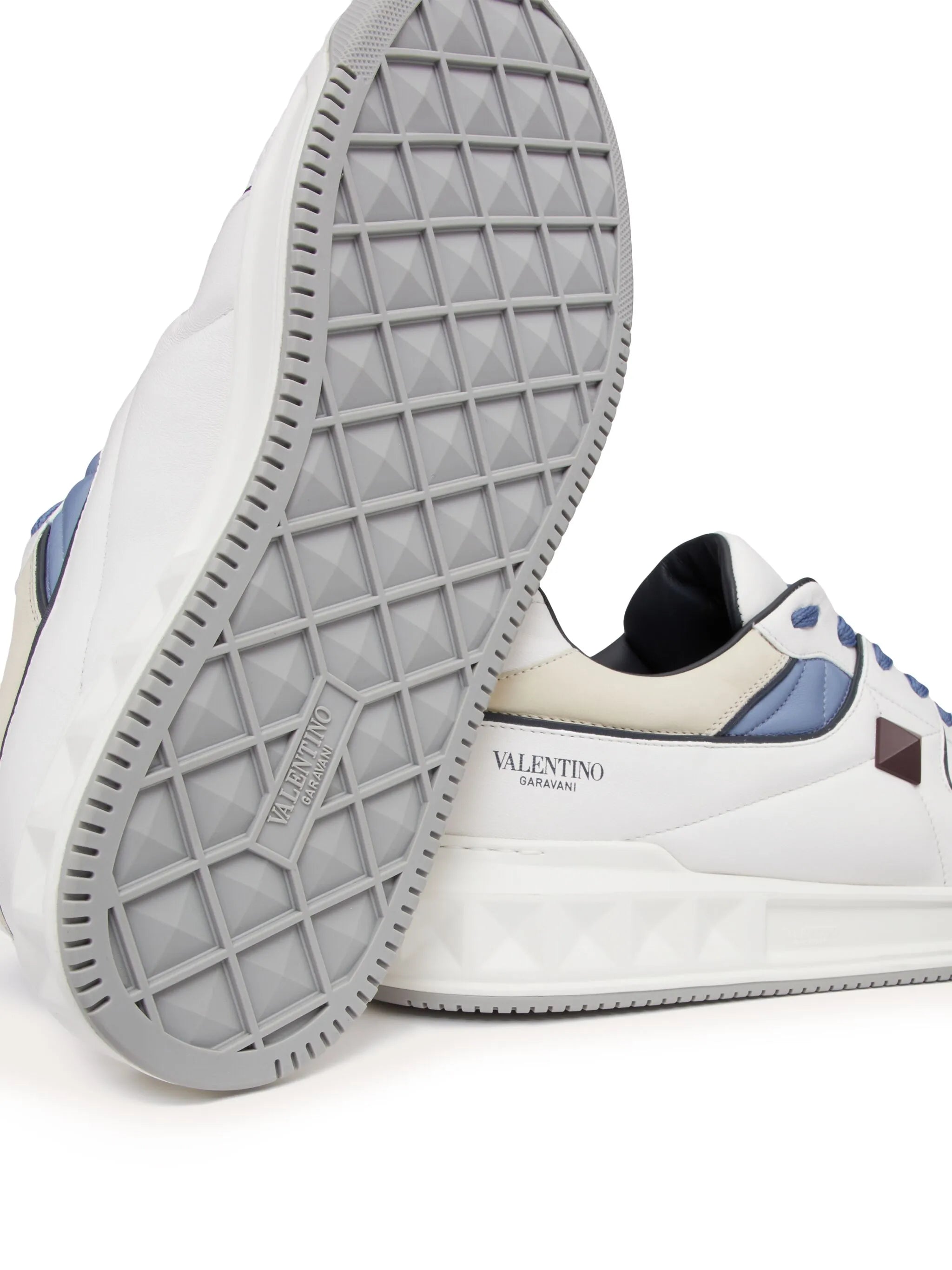 One Stud leather sneakers