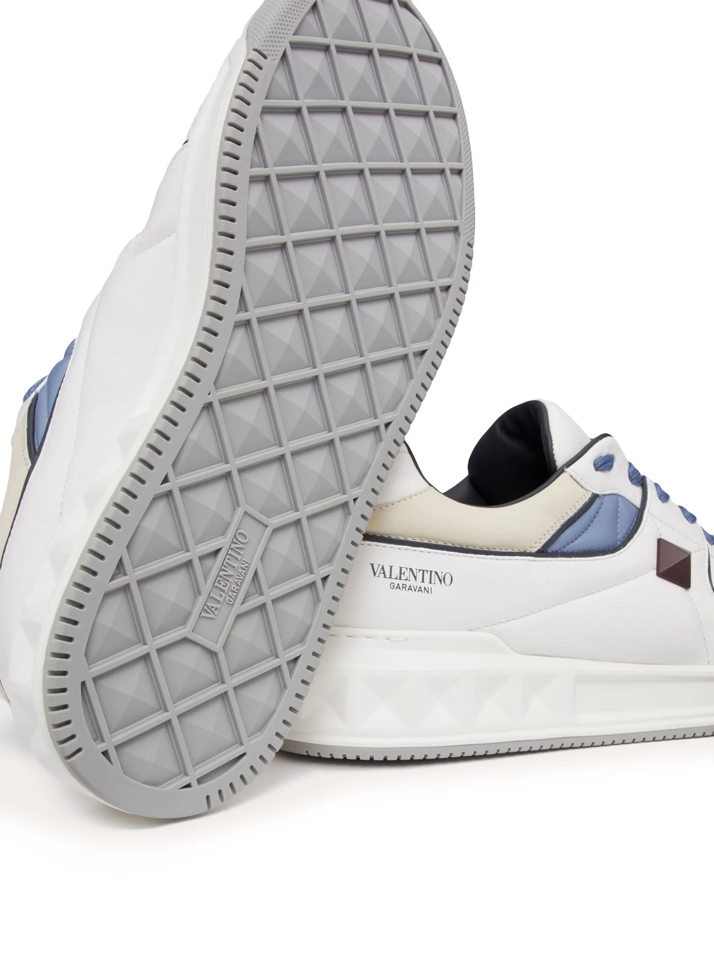 One Stud leather sneakers