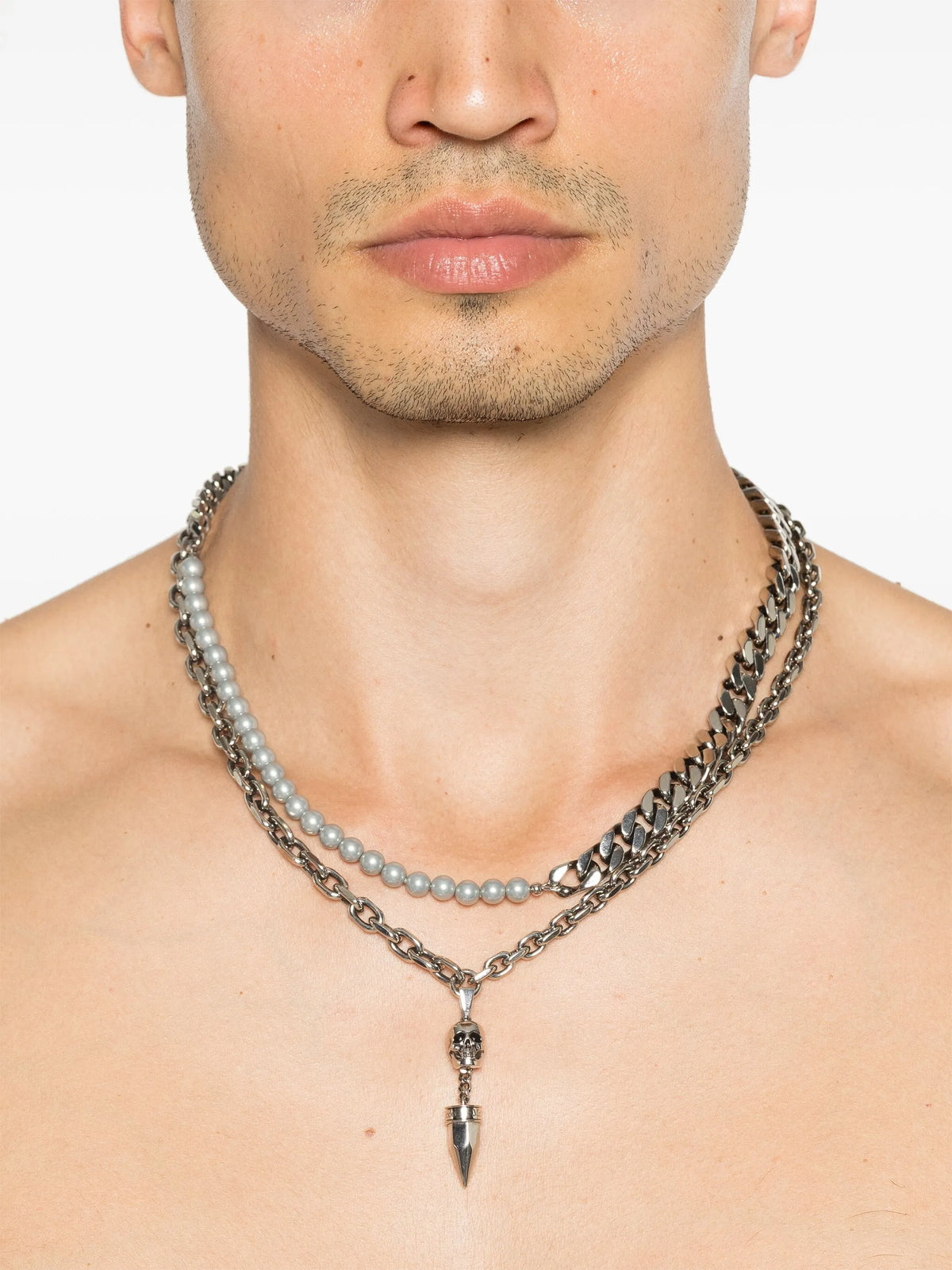 Skull pearl-embellished stud necklace