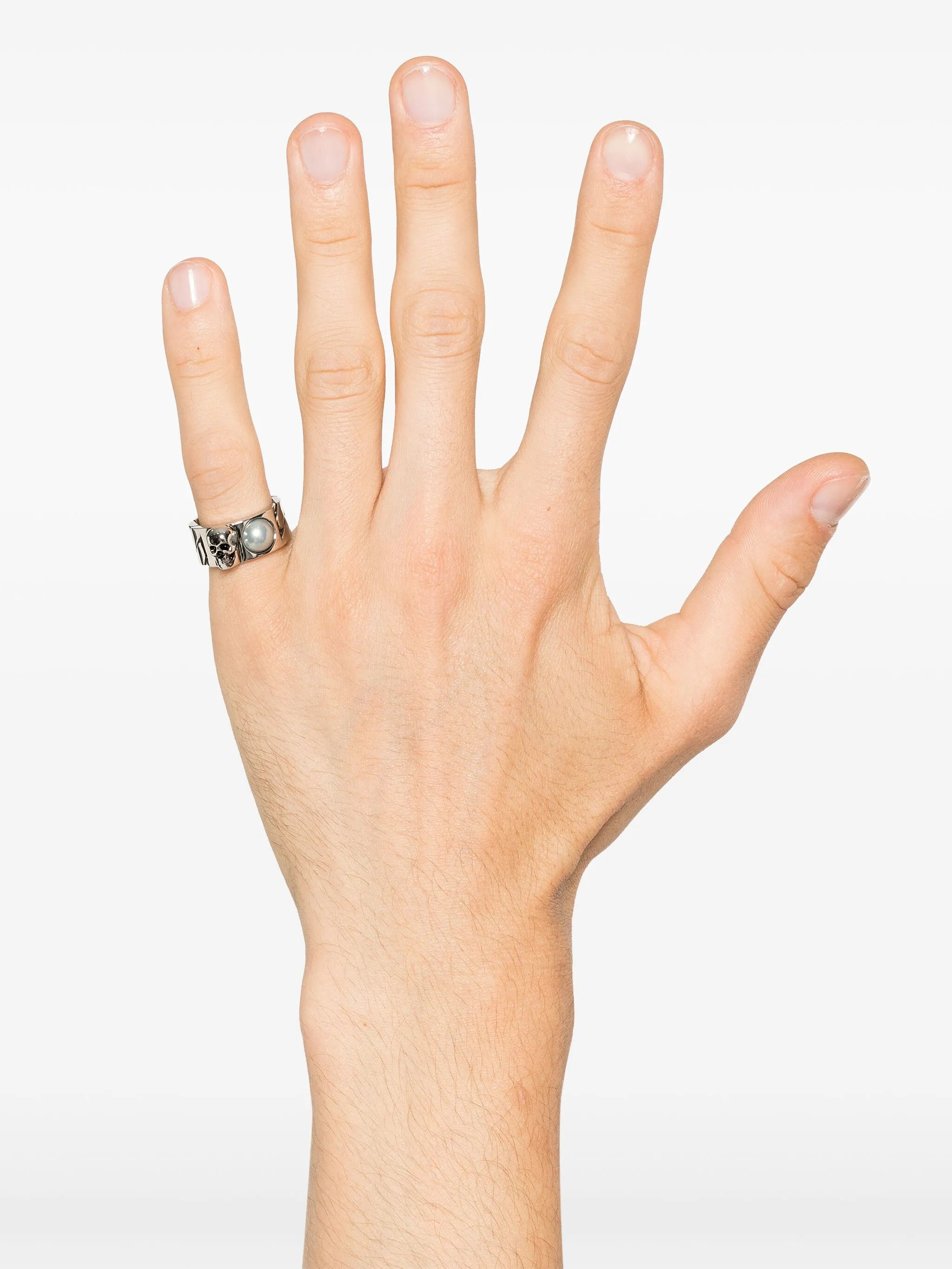 Skull & Pearl ring