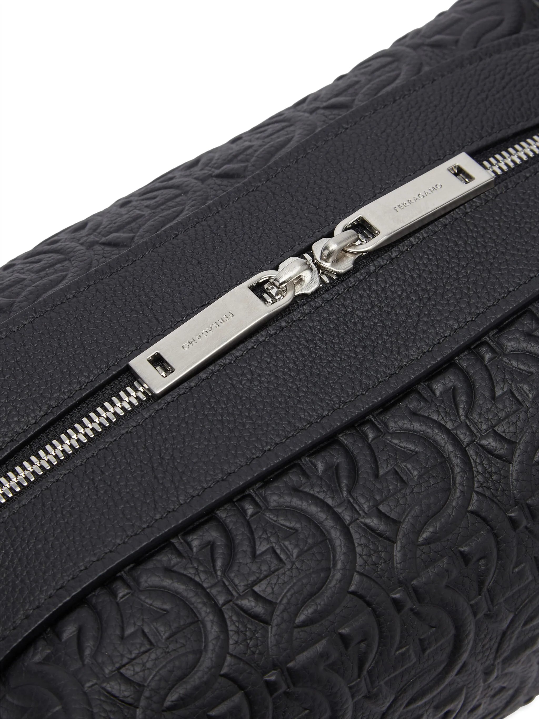 Gancini Dopp leather wash bag
