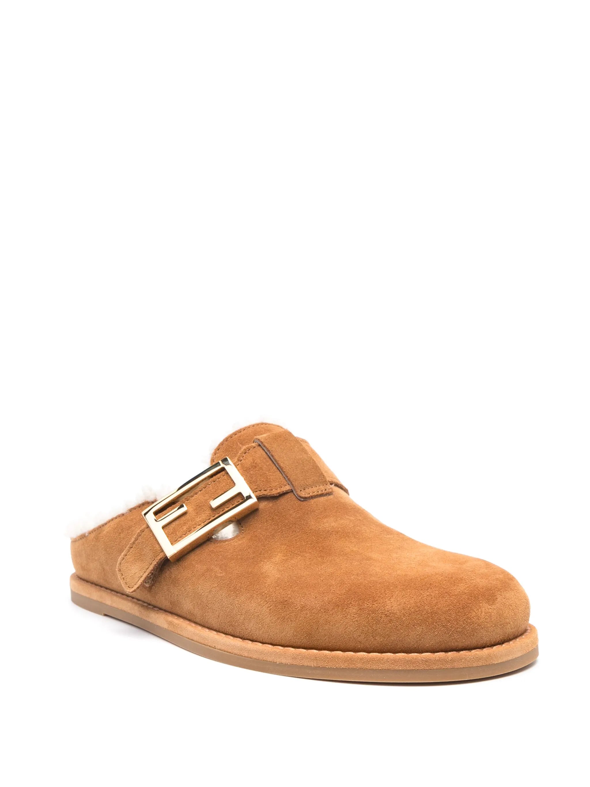 Feel suede slippers