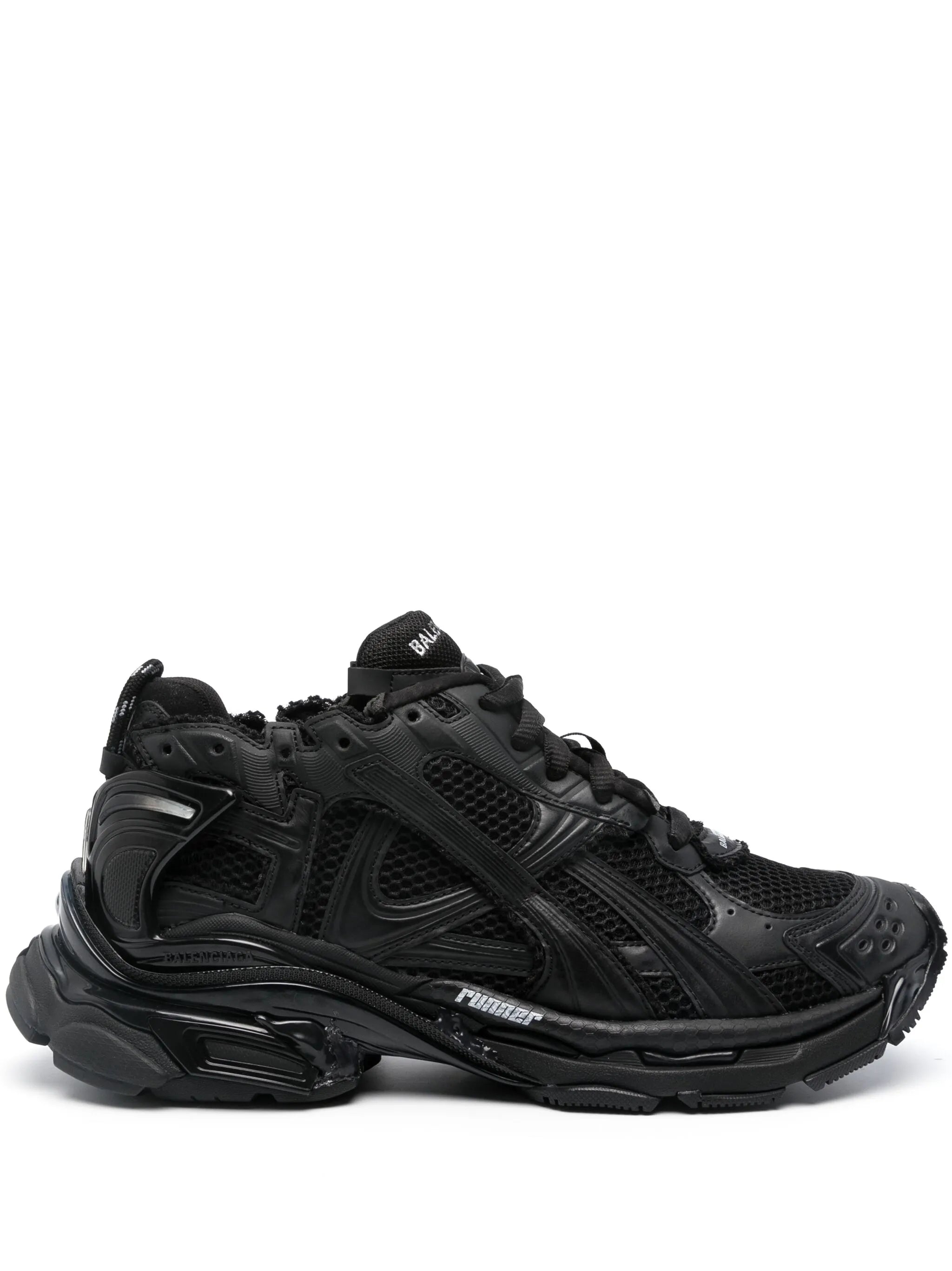 Runner chunky low-top sneakers