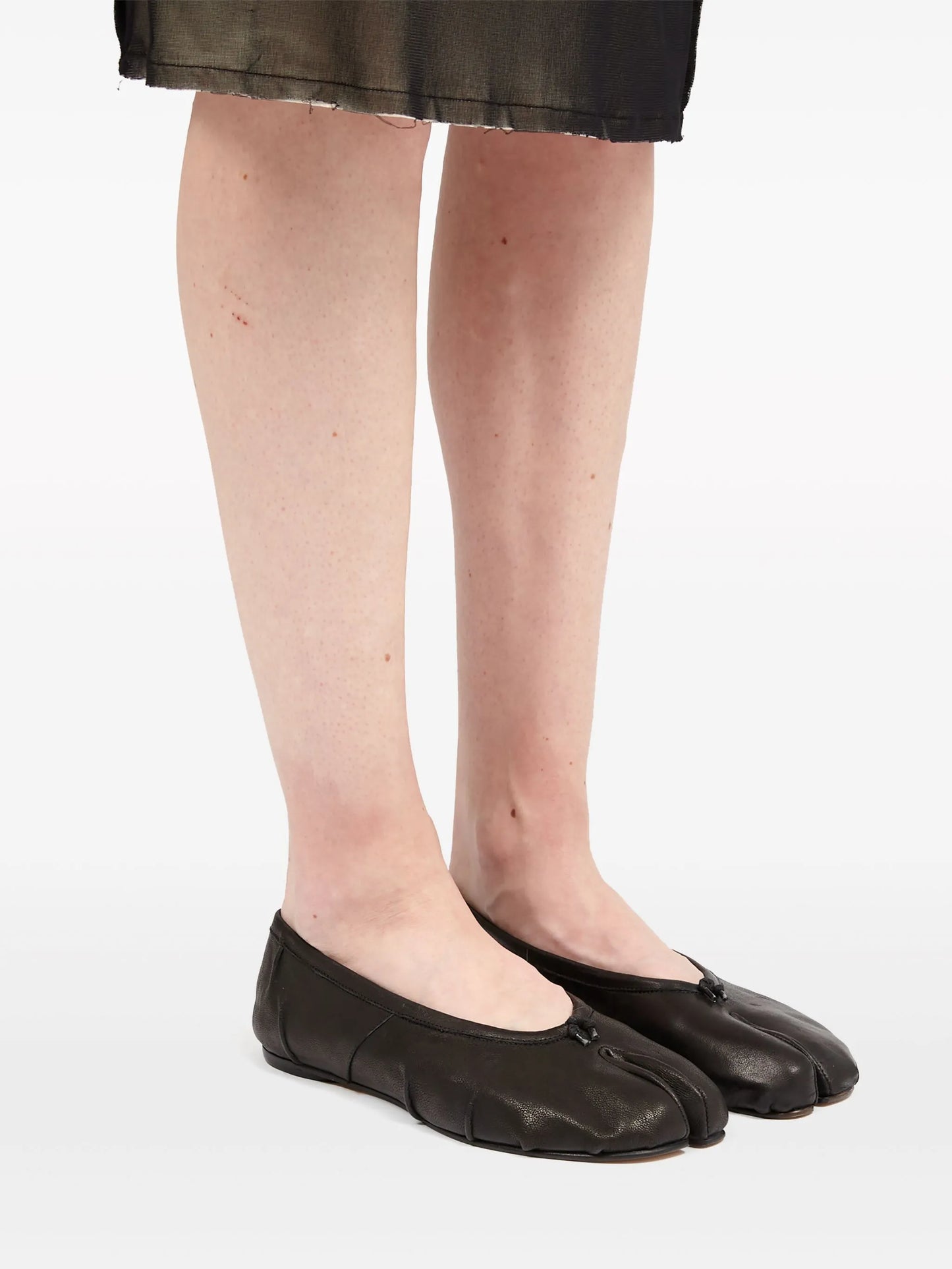split-toe ballerine ballet flats