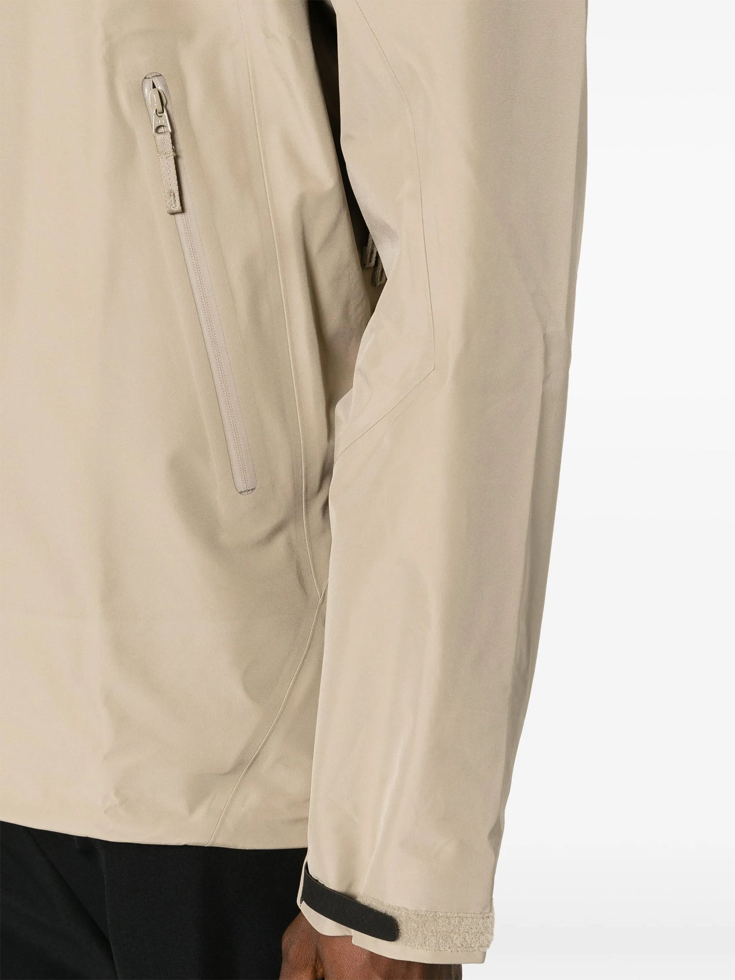 Beta hooded lightweight jacket