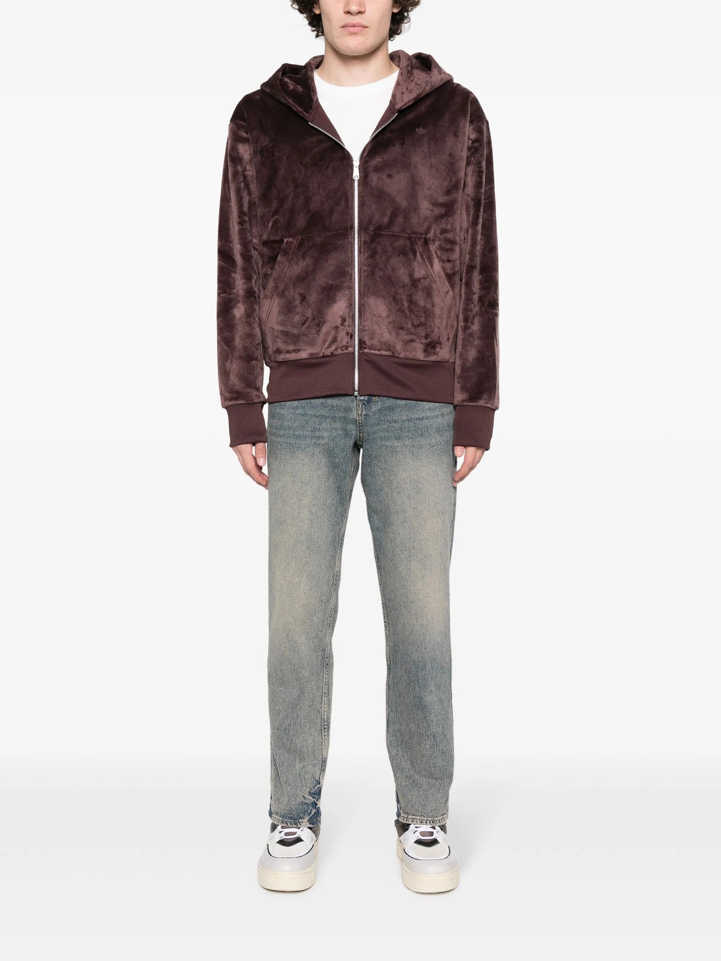 belt-loop pocket  jeans