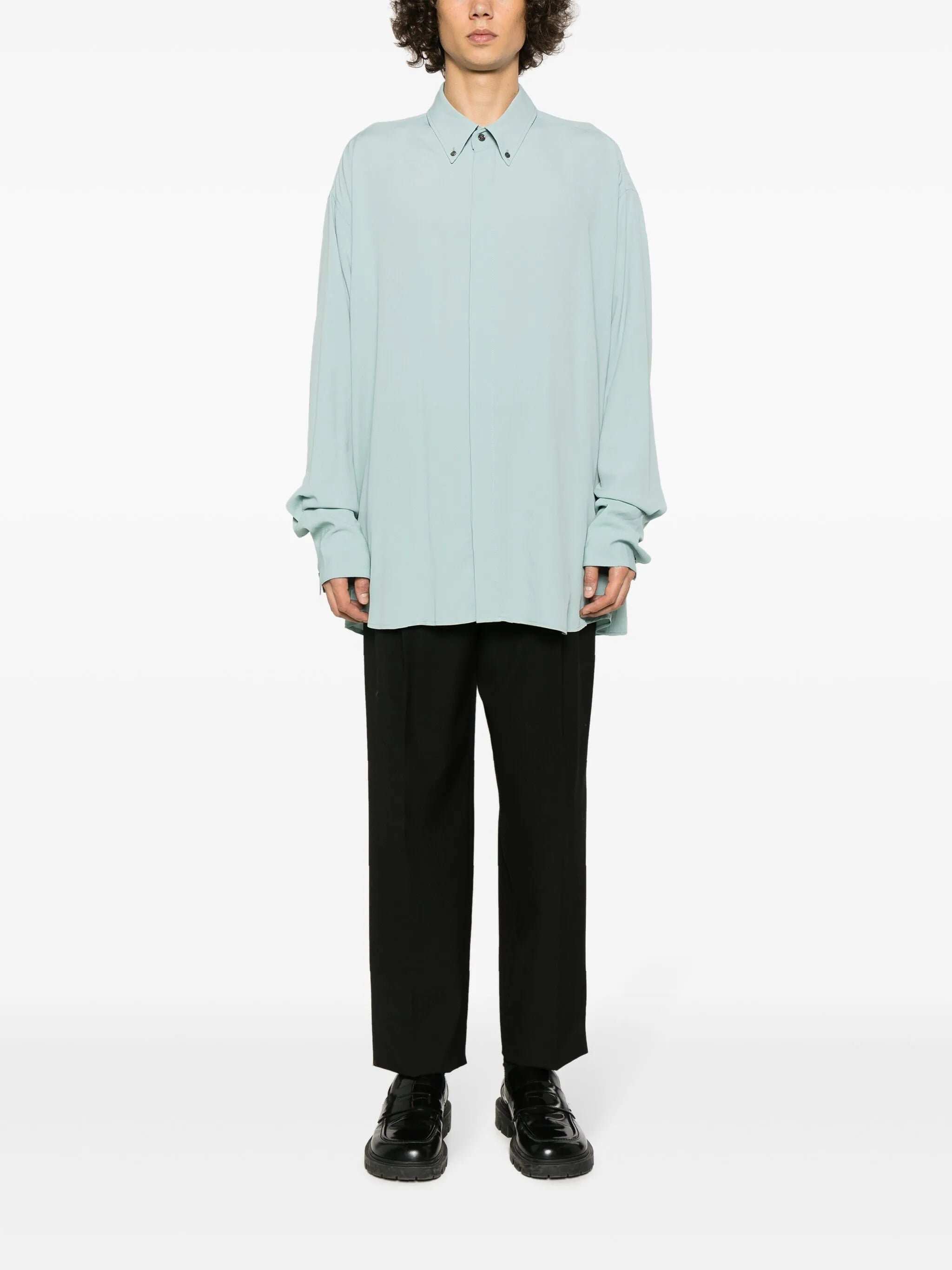 crepe-texture long-sleeved shirt