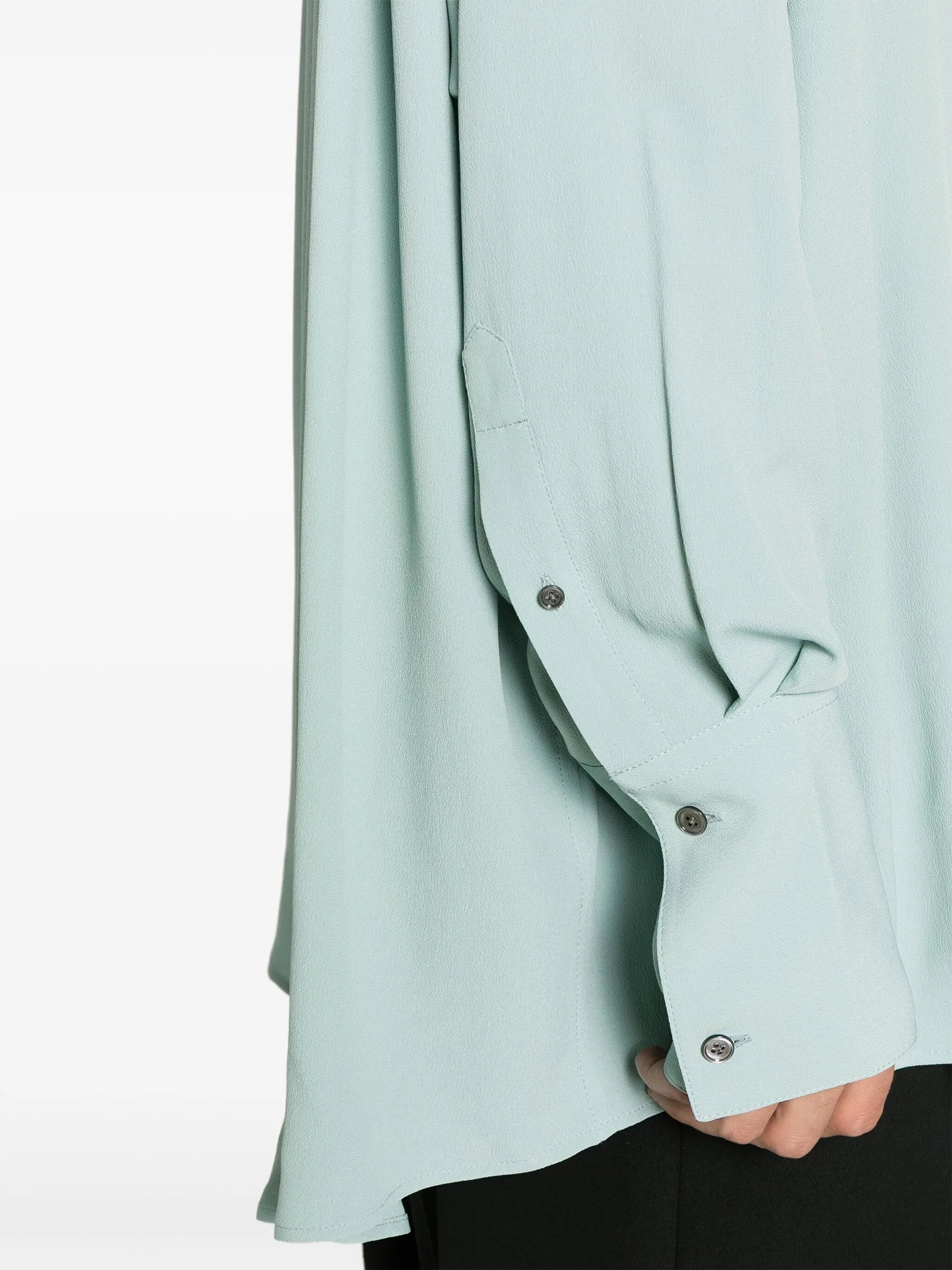crepe-texture long-sleeved shirt