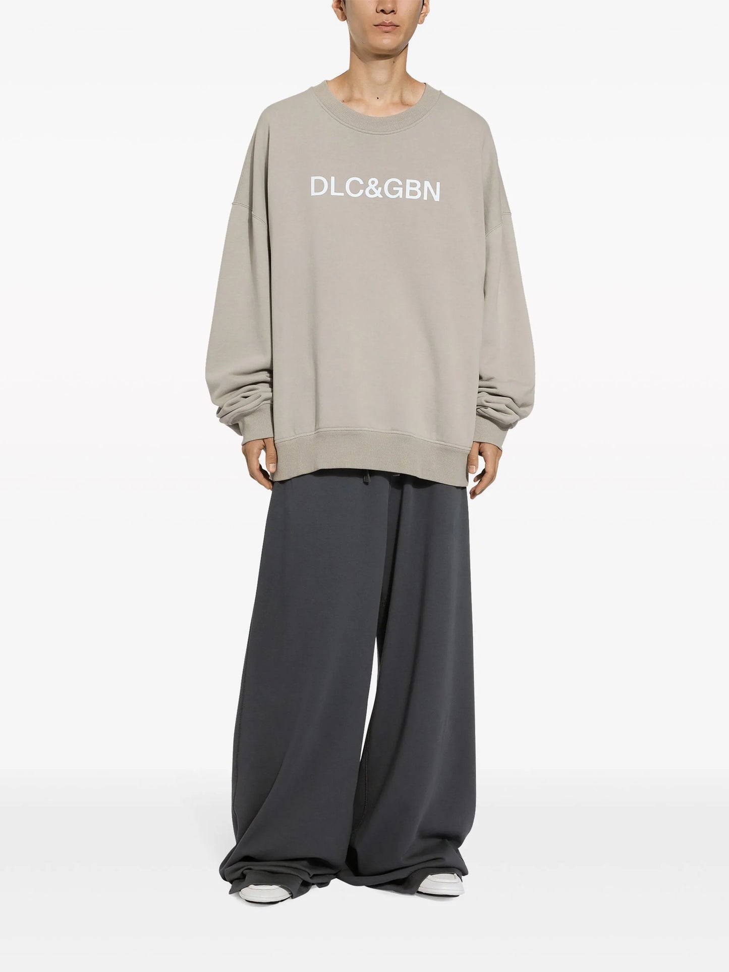 logo-print round-neck sweatshirt