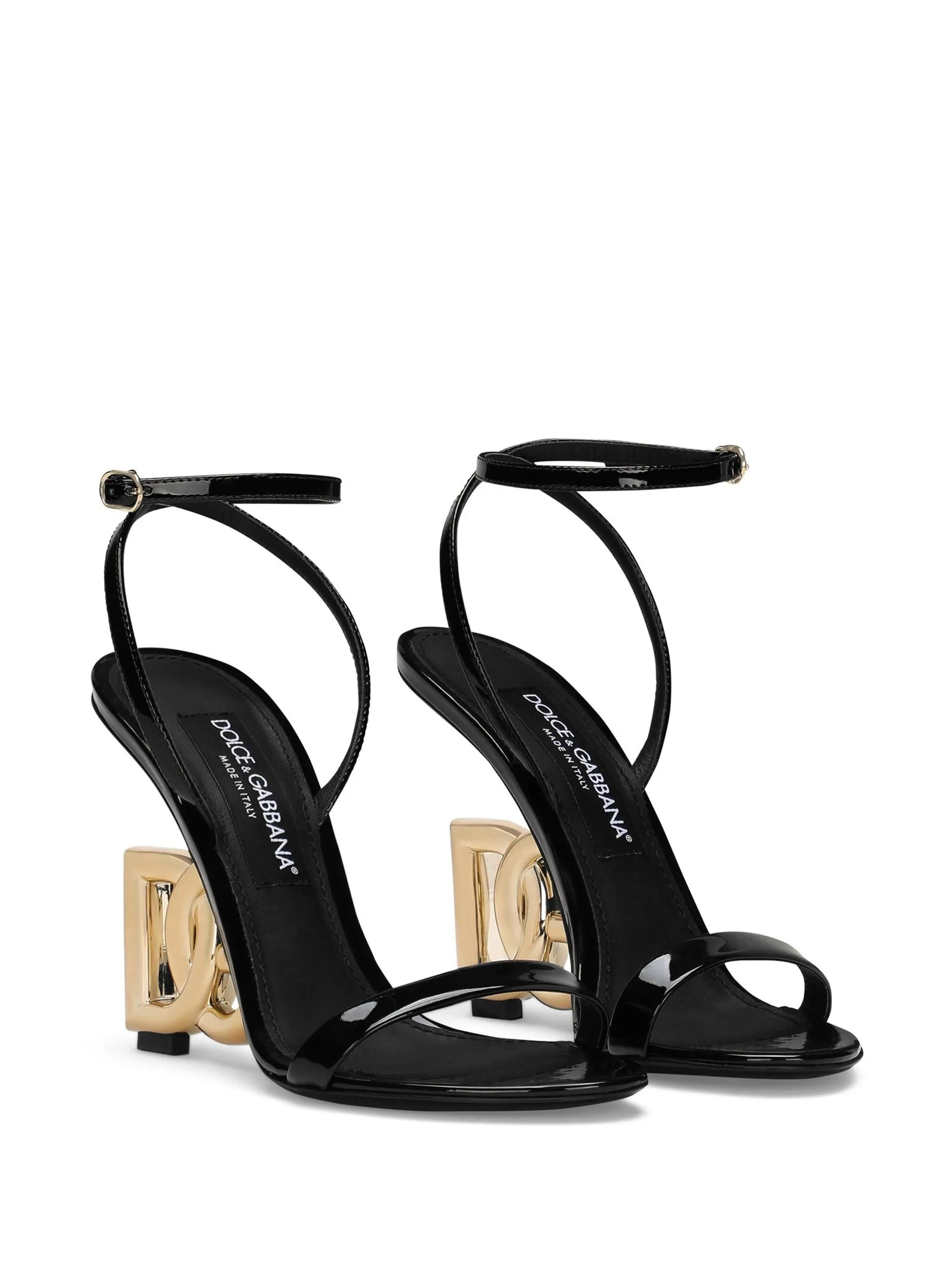 3.5 patent-leather sandals