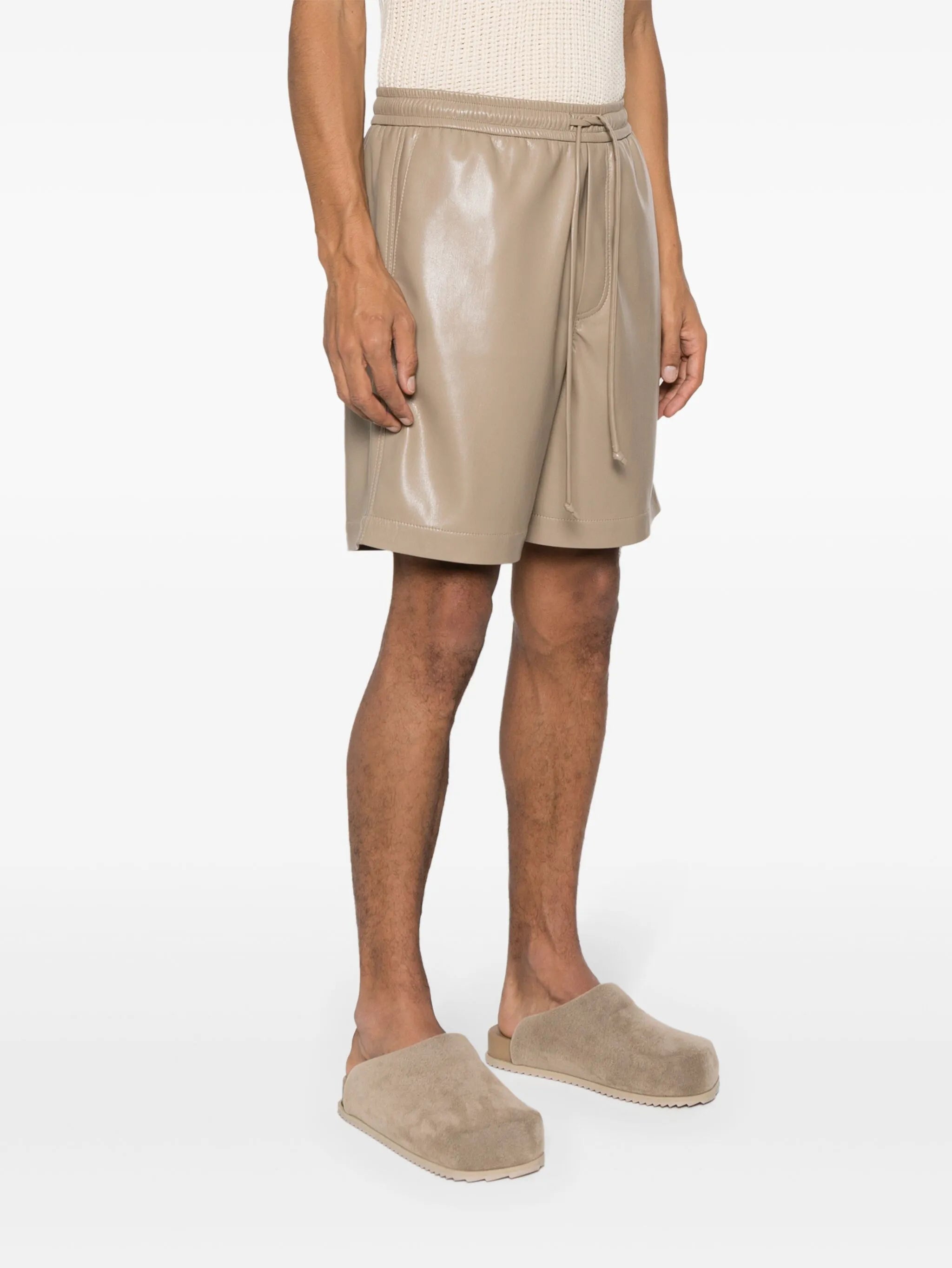 elasticated-waist faux-leather shorts