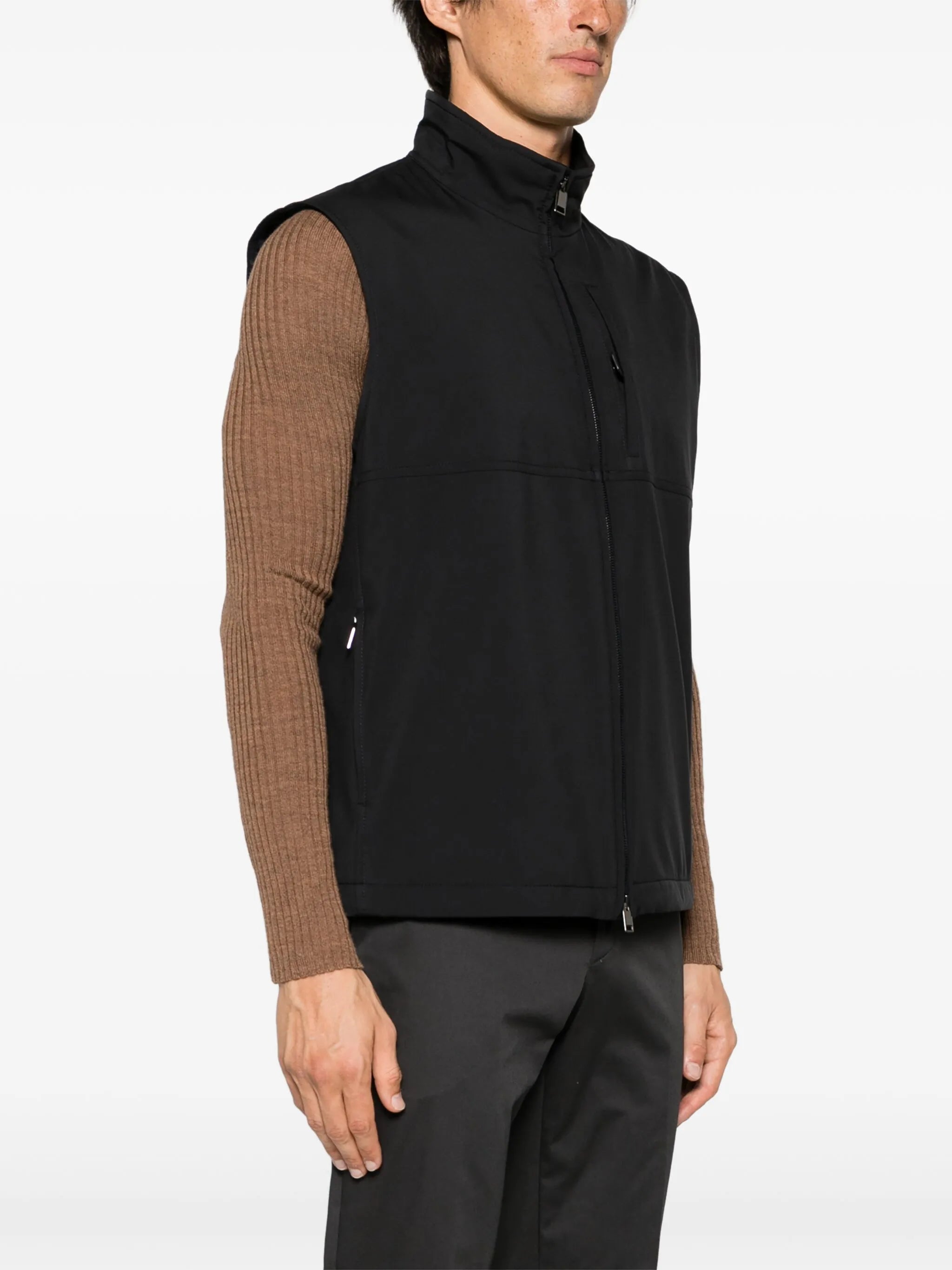 Performa zip-up gilet