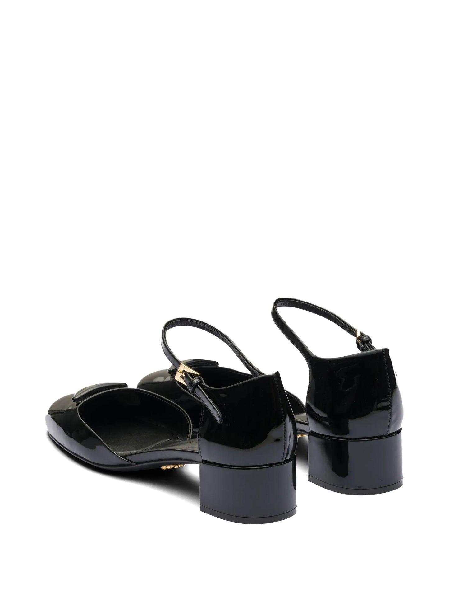 logo-plaque pumps