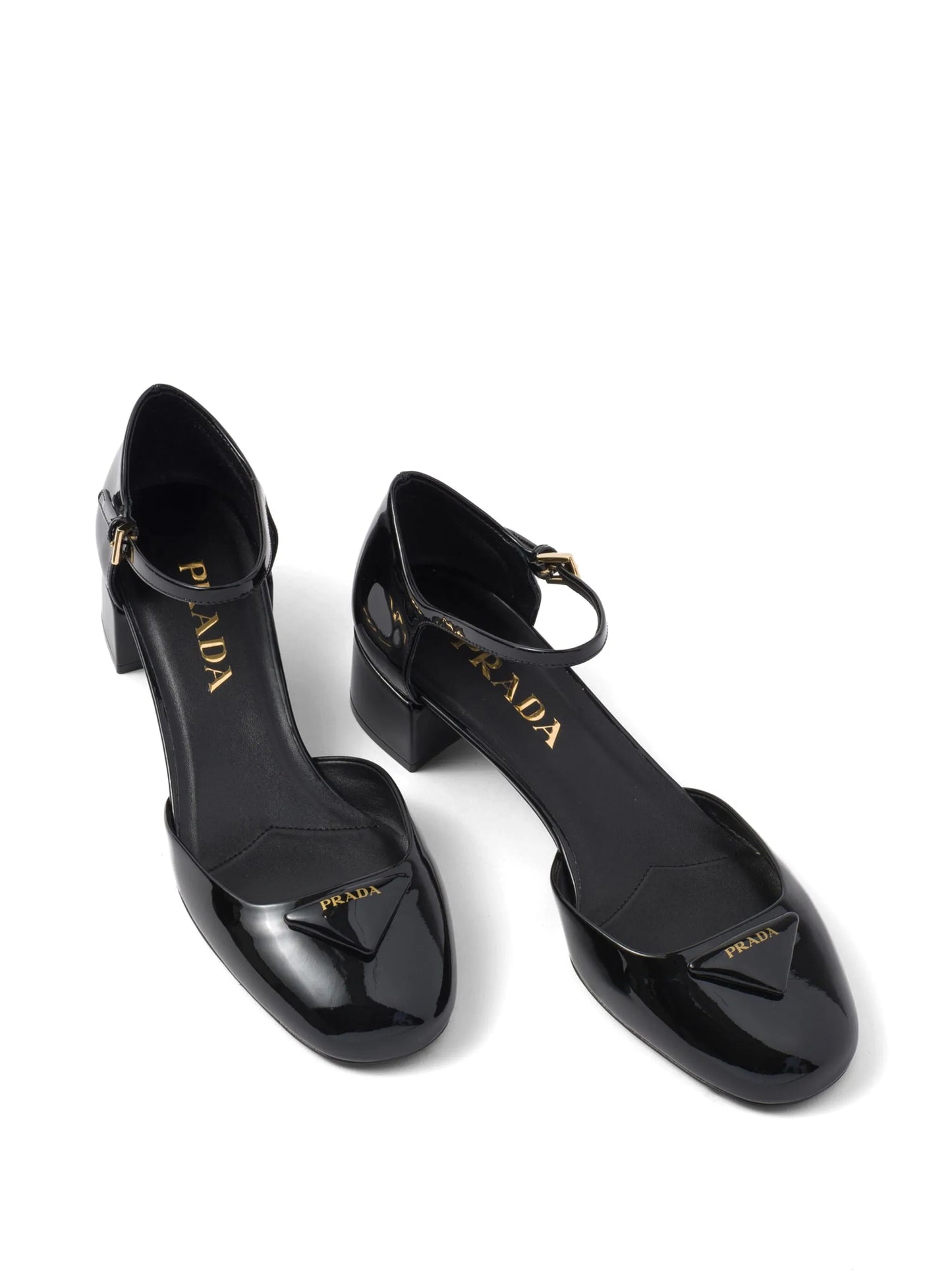 logo-plaque pumps