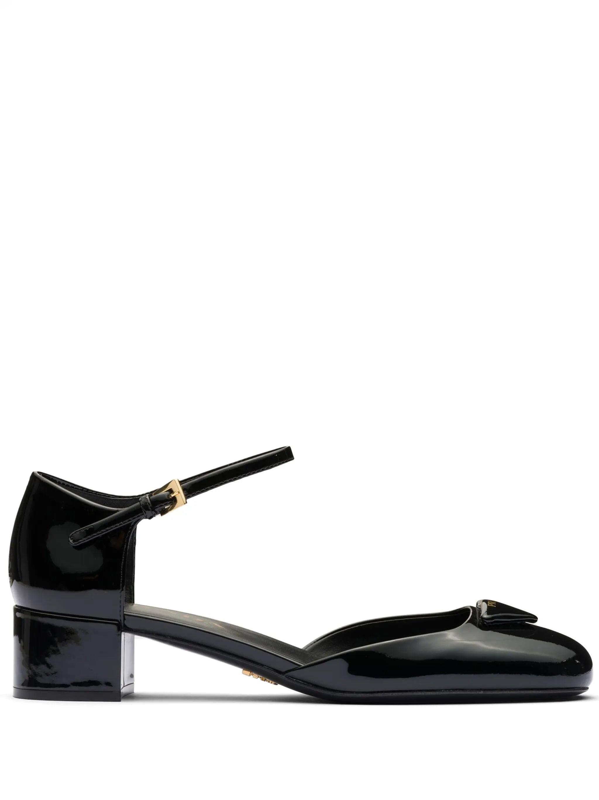 logo-plaque pumps