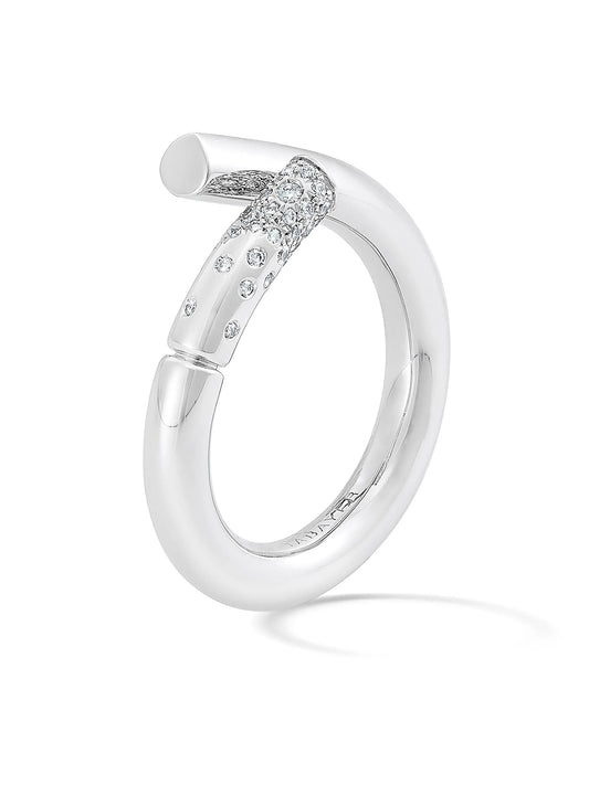 18kt white gold Oera diamond ring