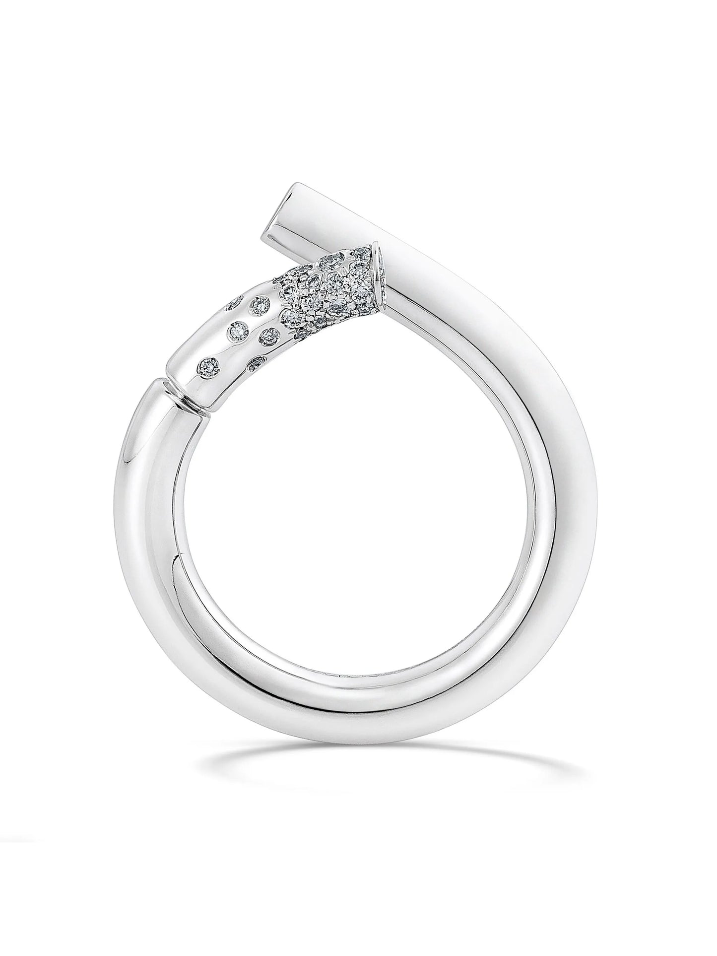 18kt white gold Oera diamond ring