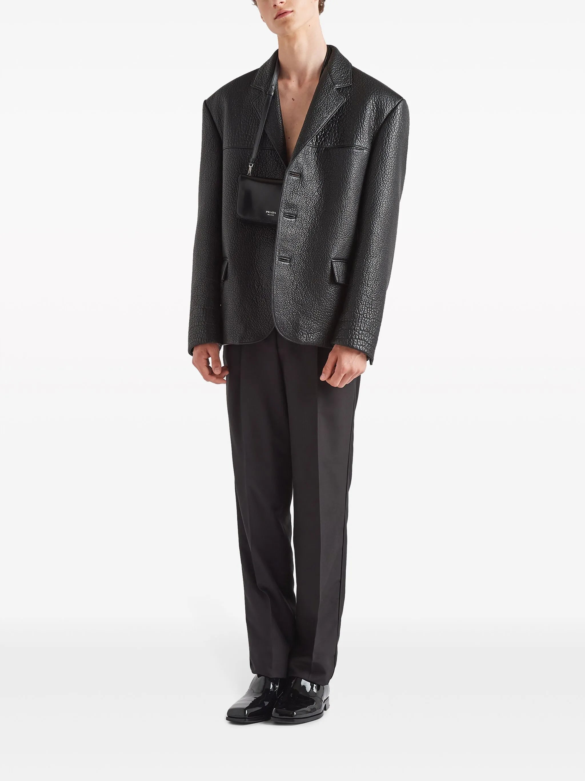 single-breasted leather jacket
