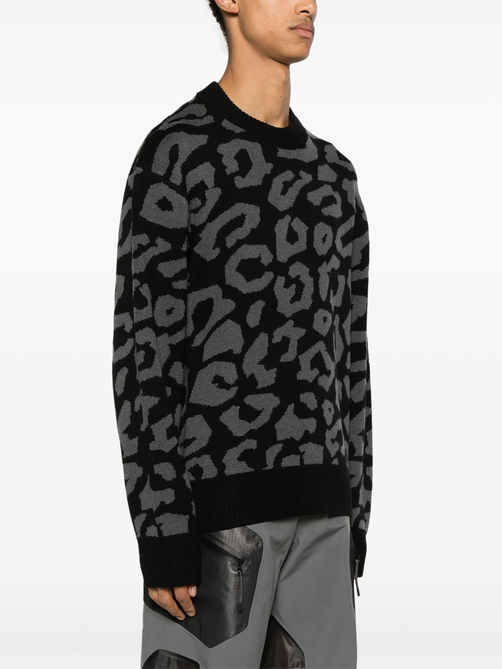 Olive patterned intarsia-knit jumper