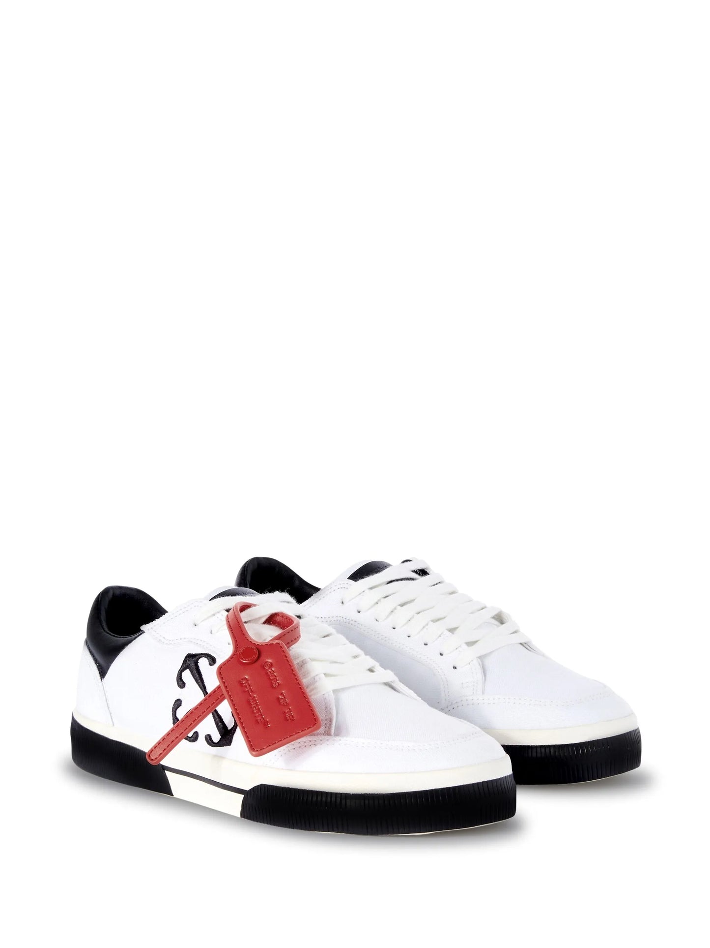 Low Vulcanized canvas sneakers