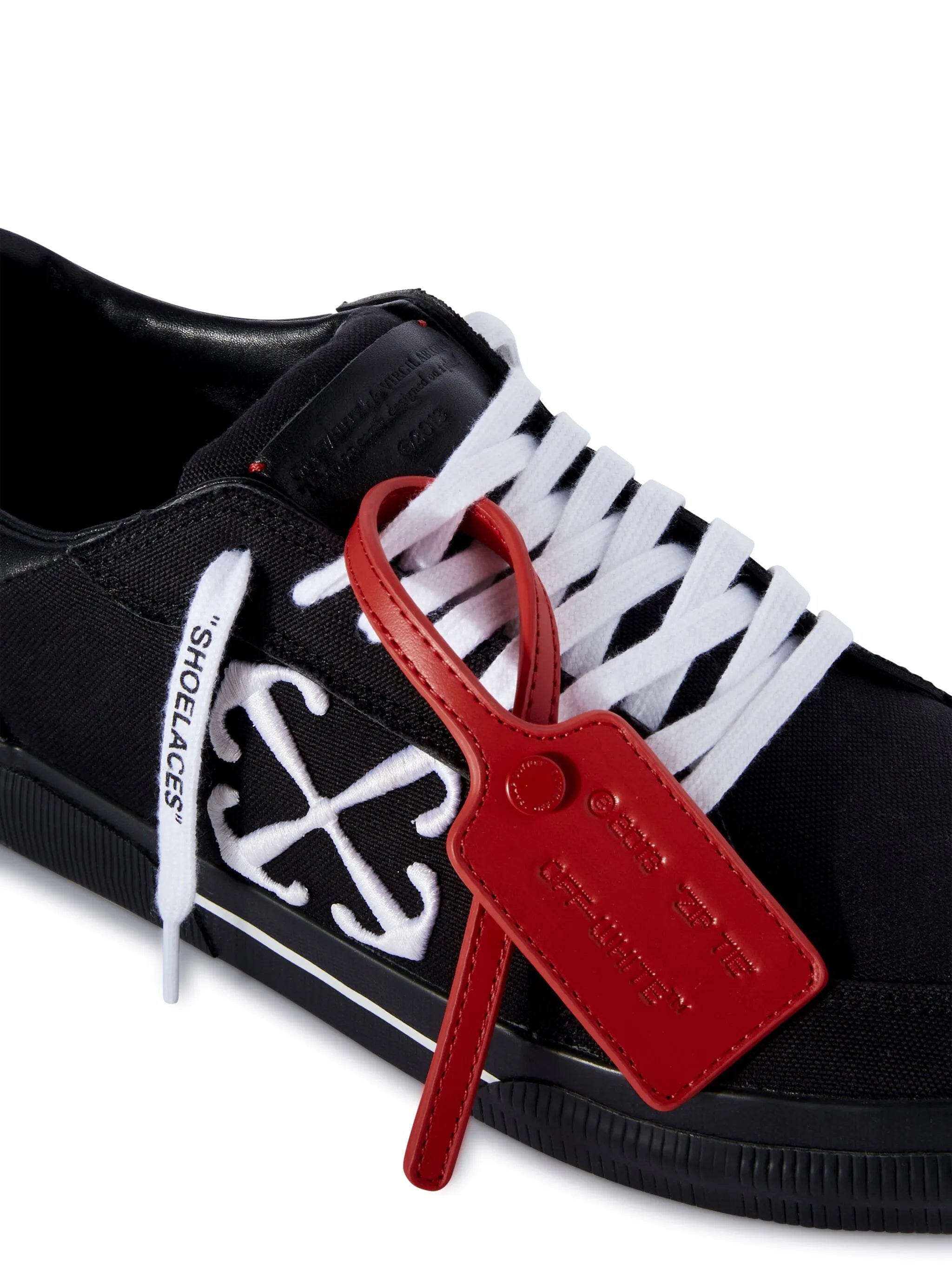 lace-up fastening sneakers