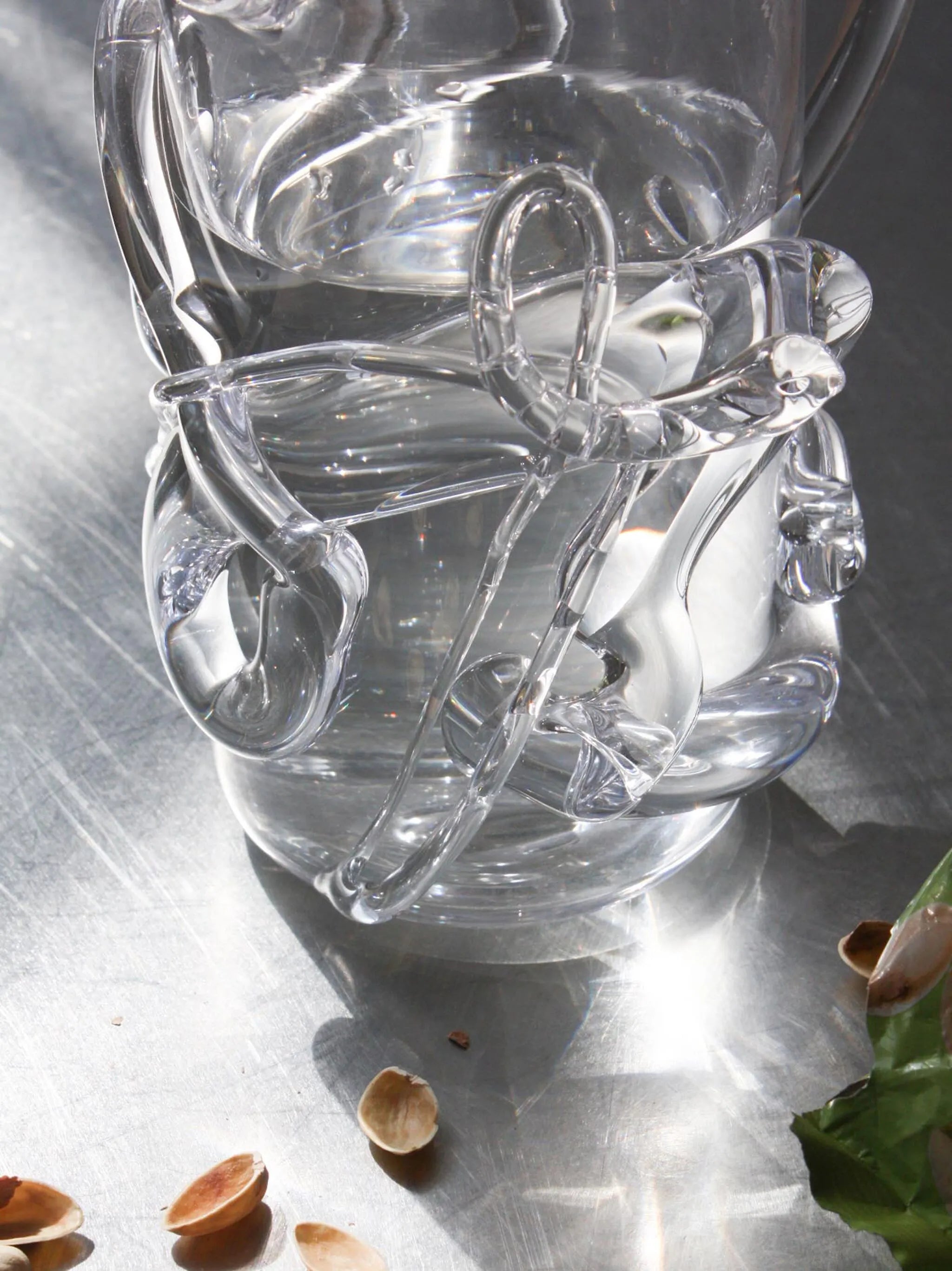 Ivy glass pitcher (20cm)