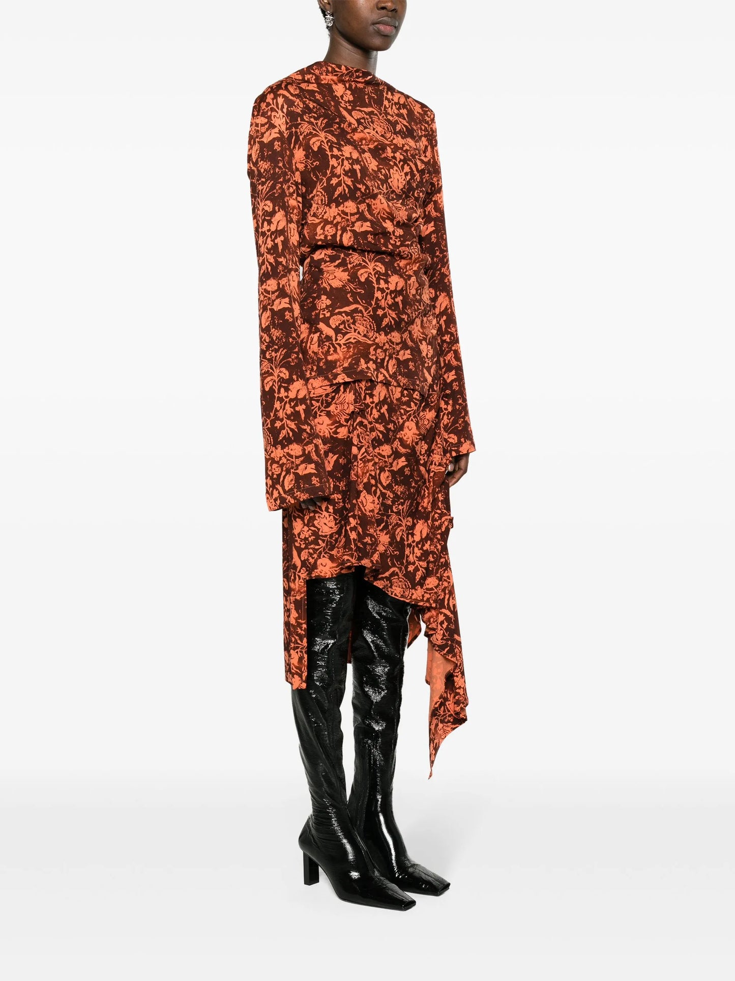 floral-print open-back blouse
