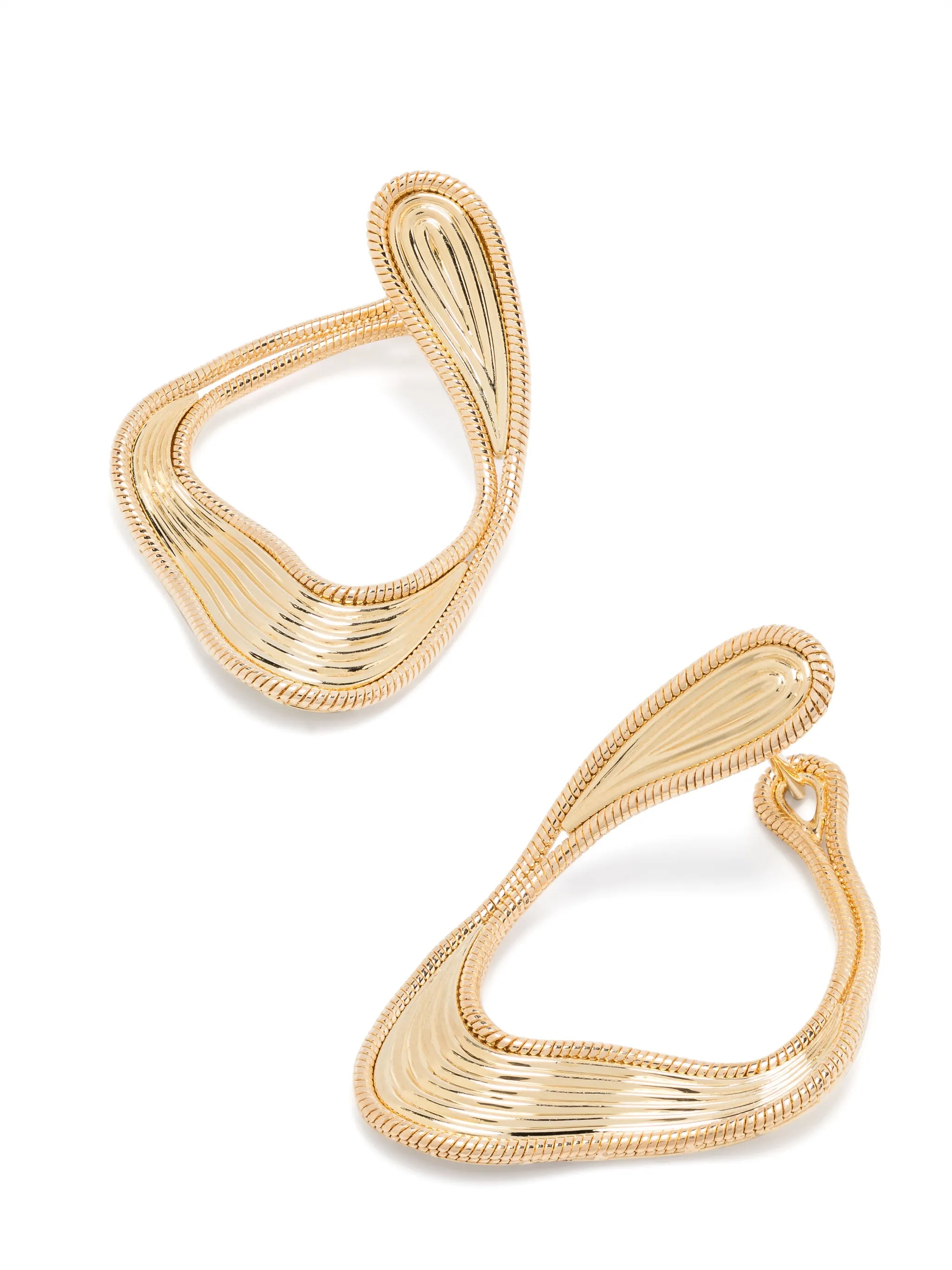 18kt yellow gold Stream Lines Loop earrings