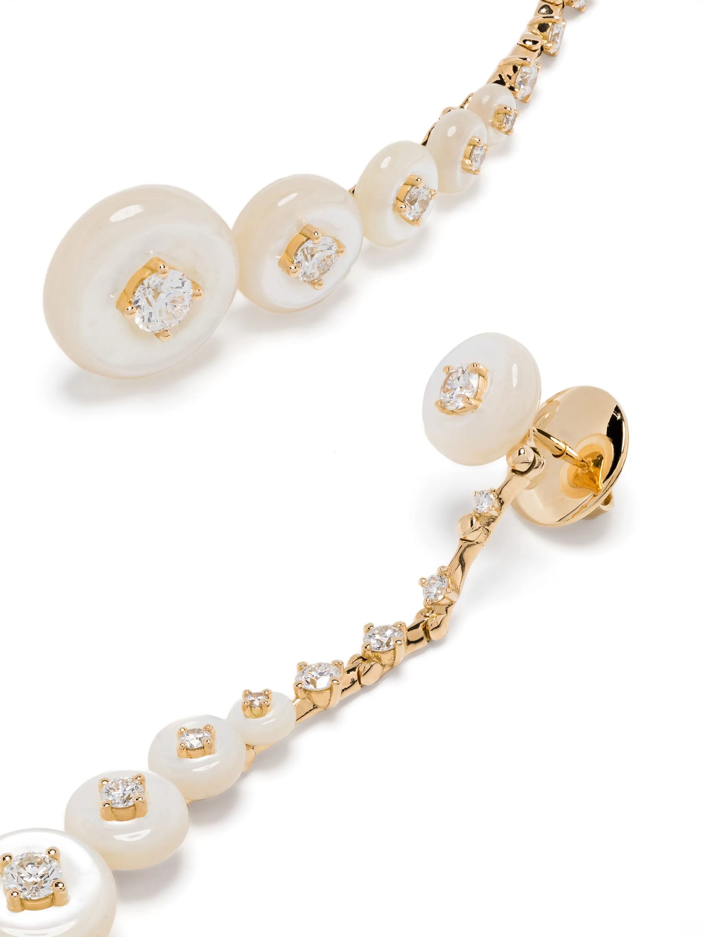 18kt Yellow Gold Surrounding diamond earrings
