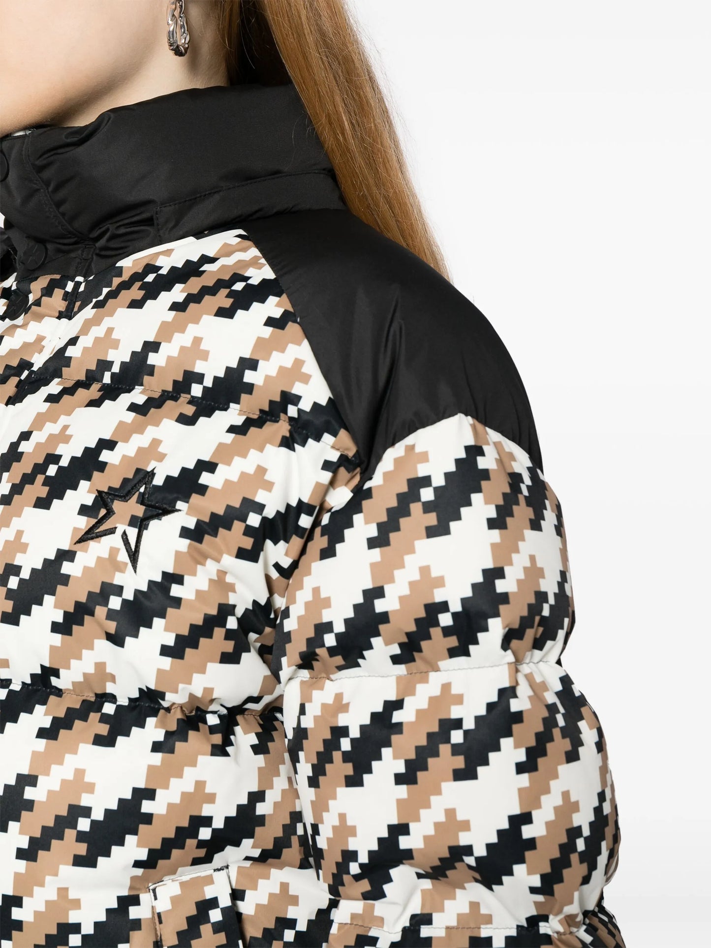Moment houndstooth-pattern puffer jacket