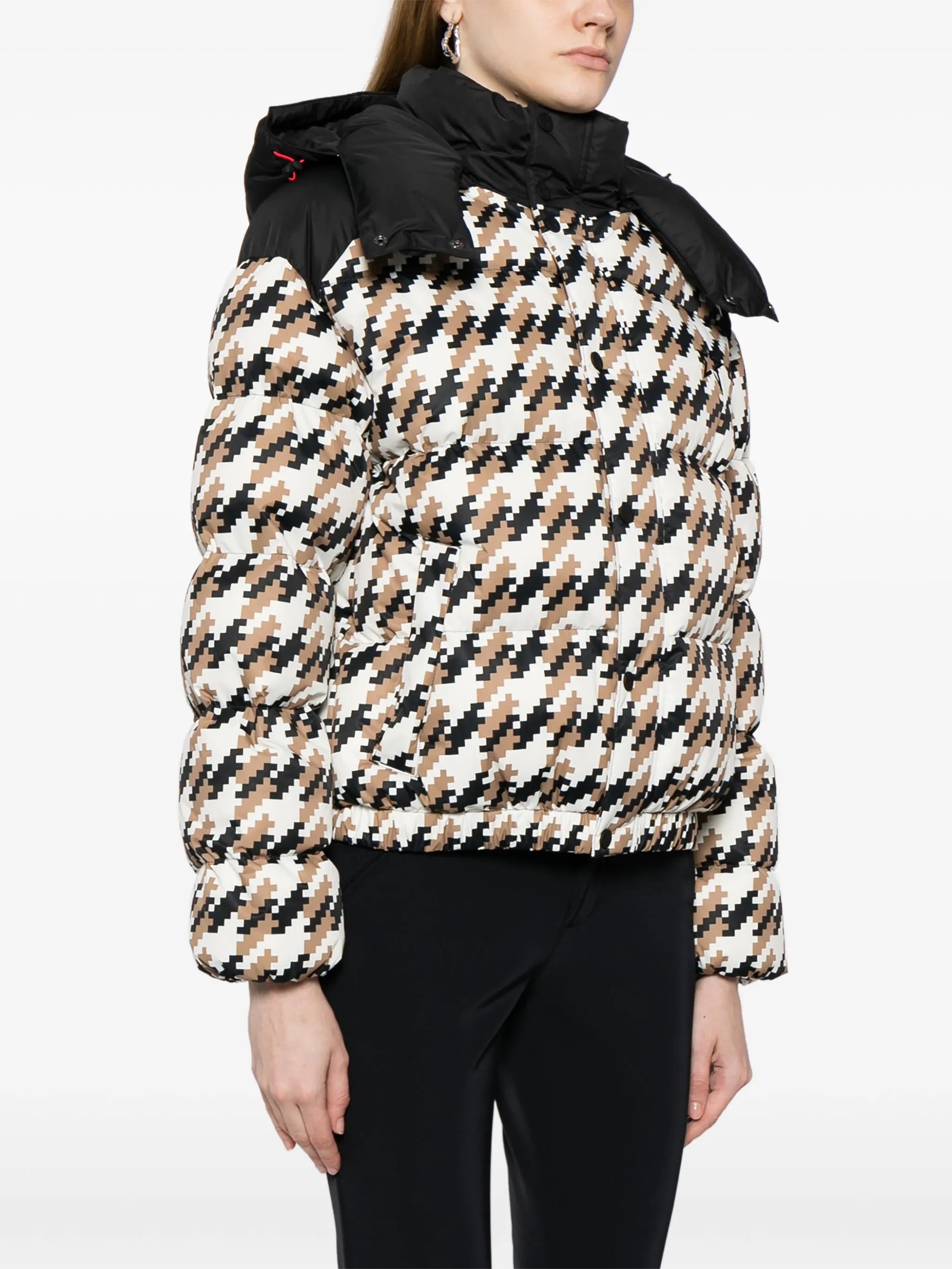 Moment houndstooth-pattern puffer jacket