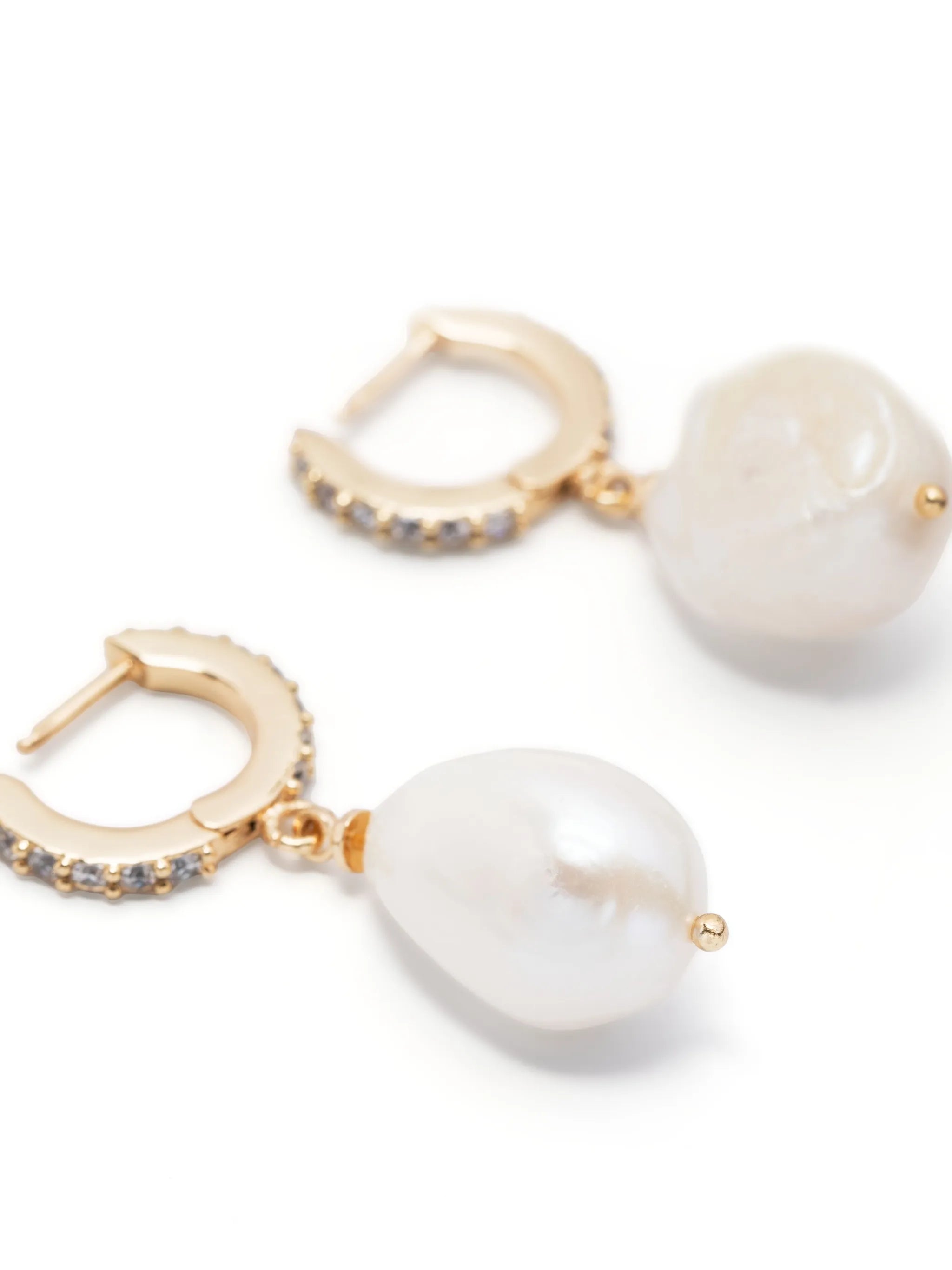 pearl-pendant earrings