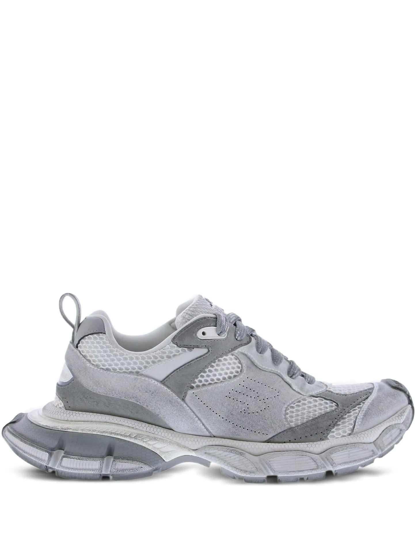 3XL distressed sneakers