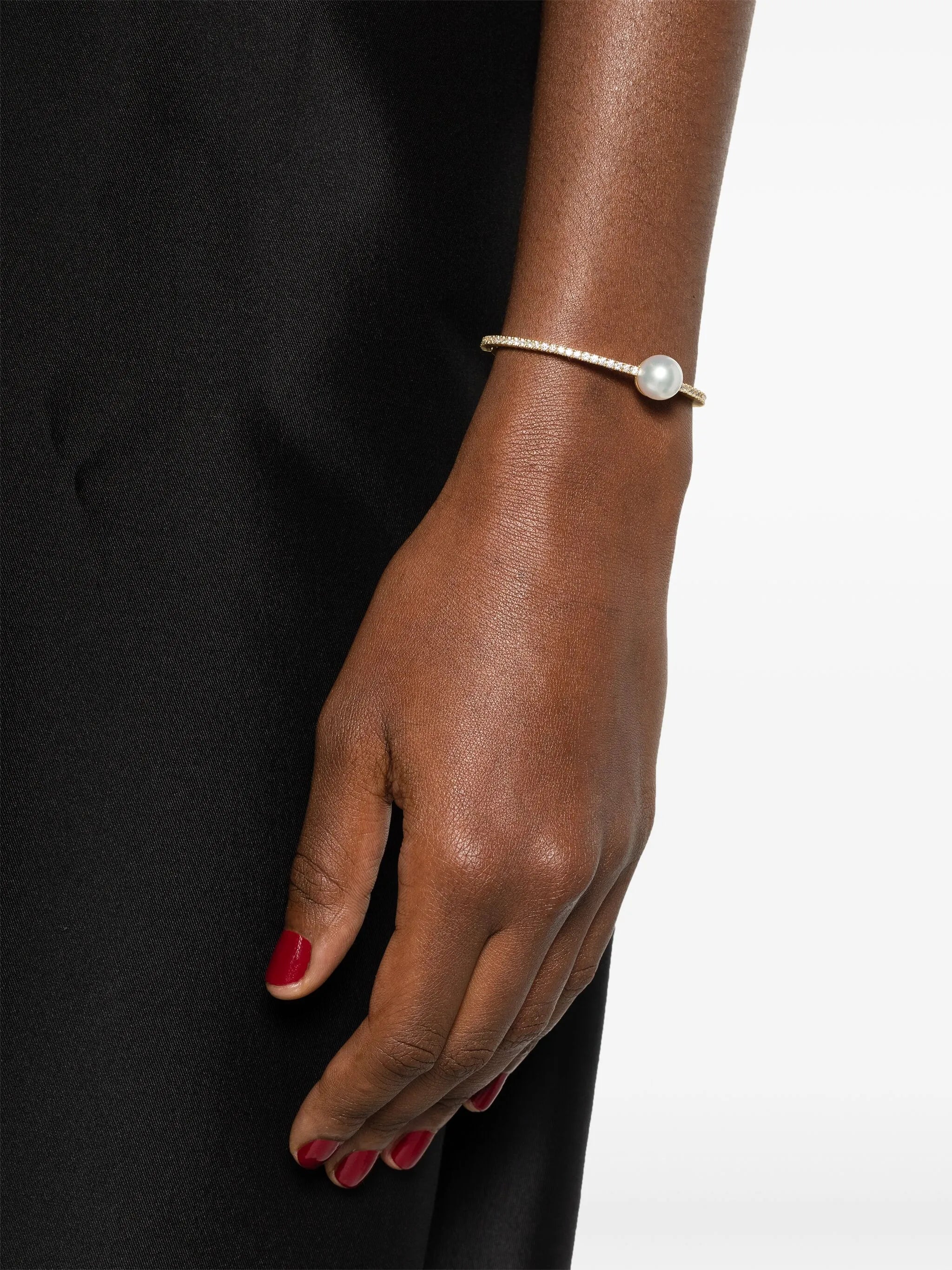 18kt yellow gold South Sea pearl and diamond cuff bracelet