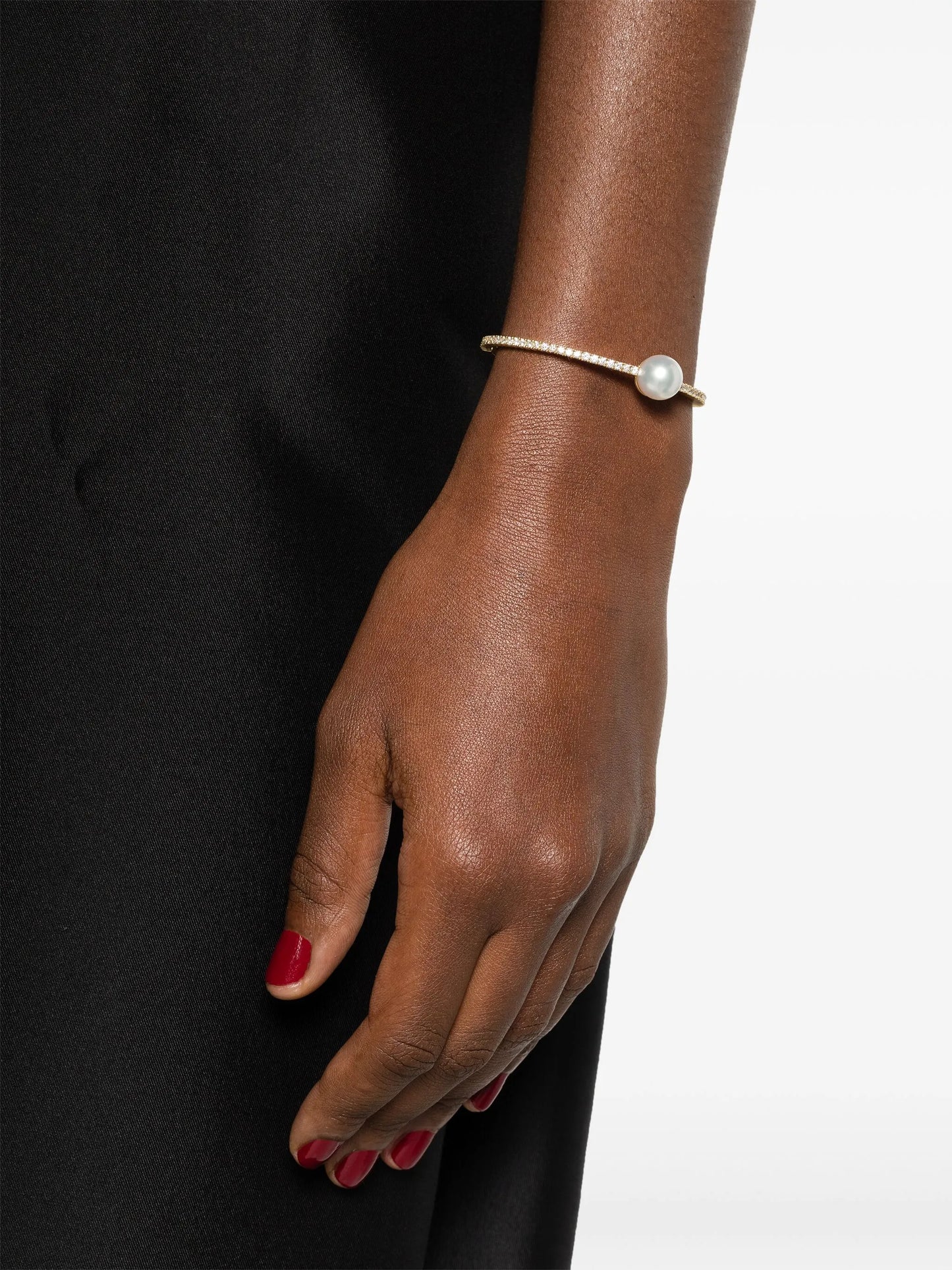 18kt yellow gold South Sea pearl and diamond cuff bracelet