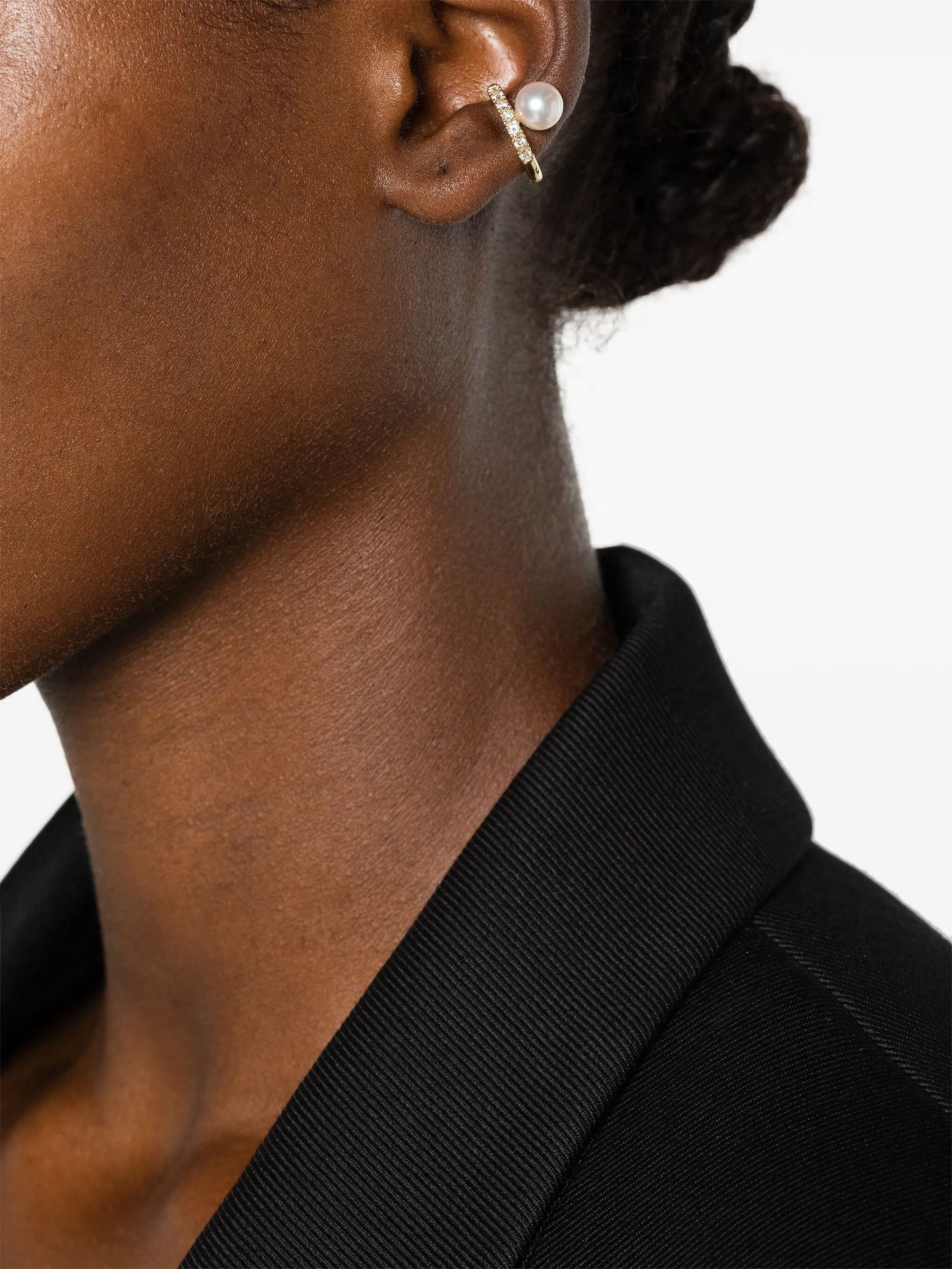 18kt yellow gold Akoya pearl and diamond earcuff