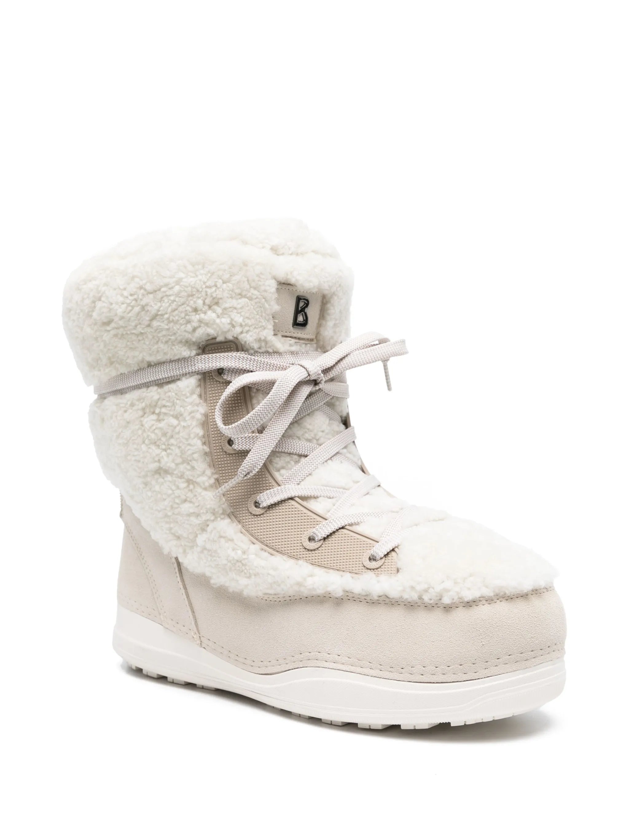 La Plagne 10 snow boots