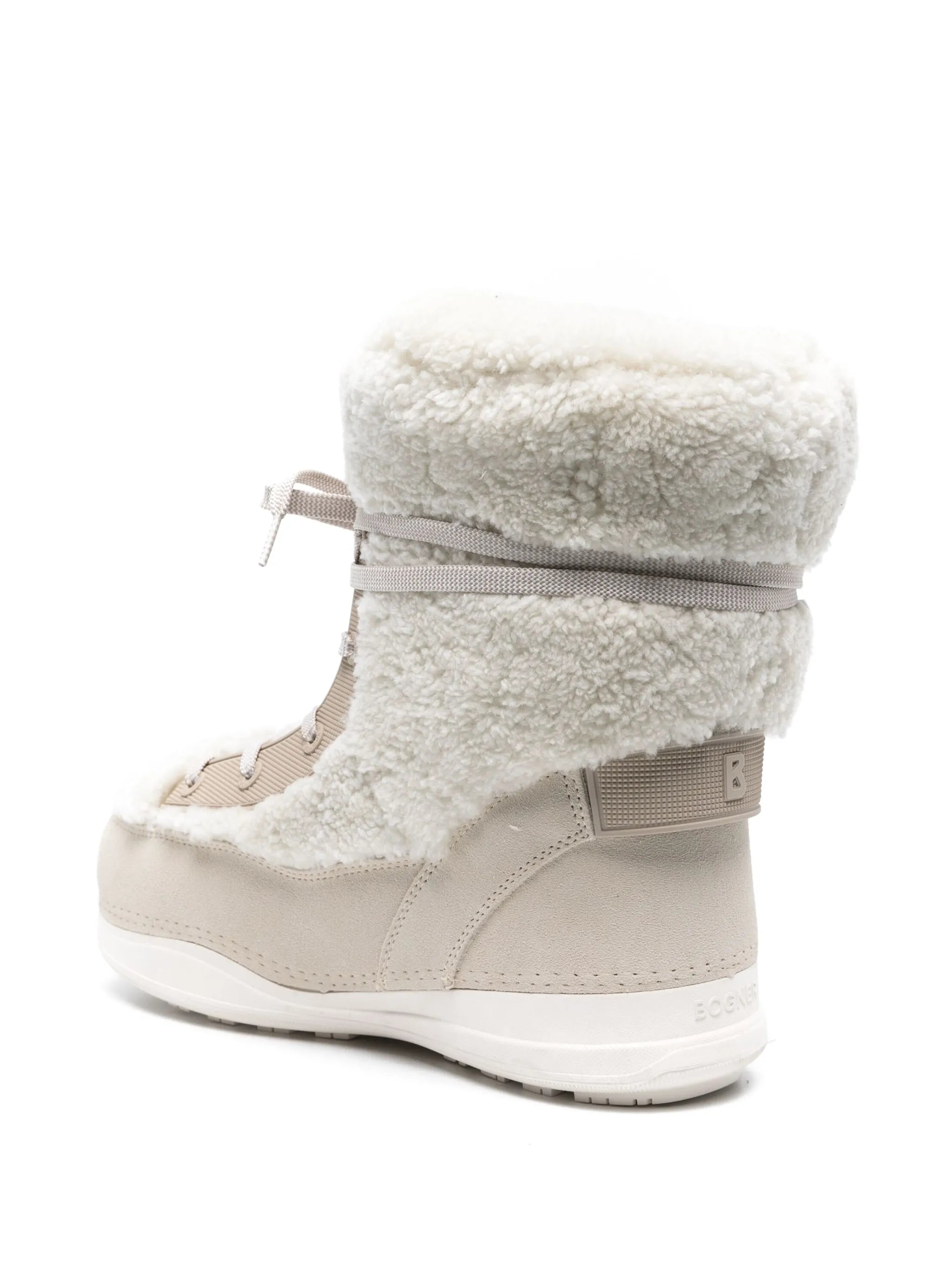 La Plagne 10 snow boots